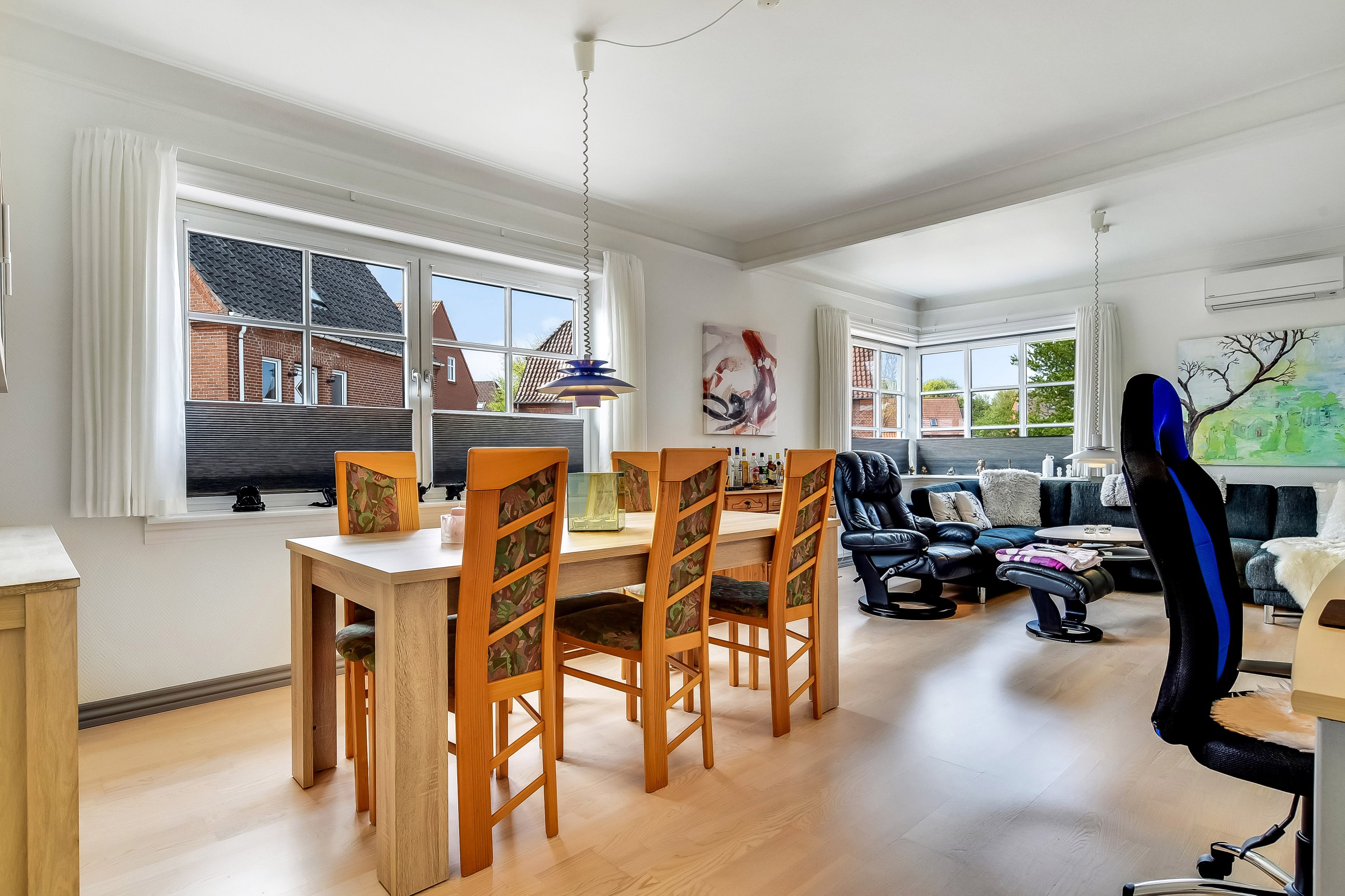 Fremhævet stue billede i fuldskærmstilstand. Billede af Langgade 3A, 7600 Struer