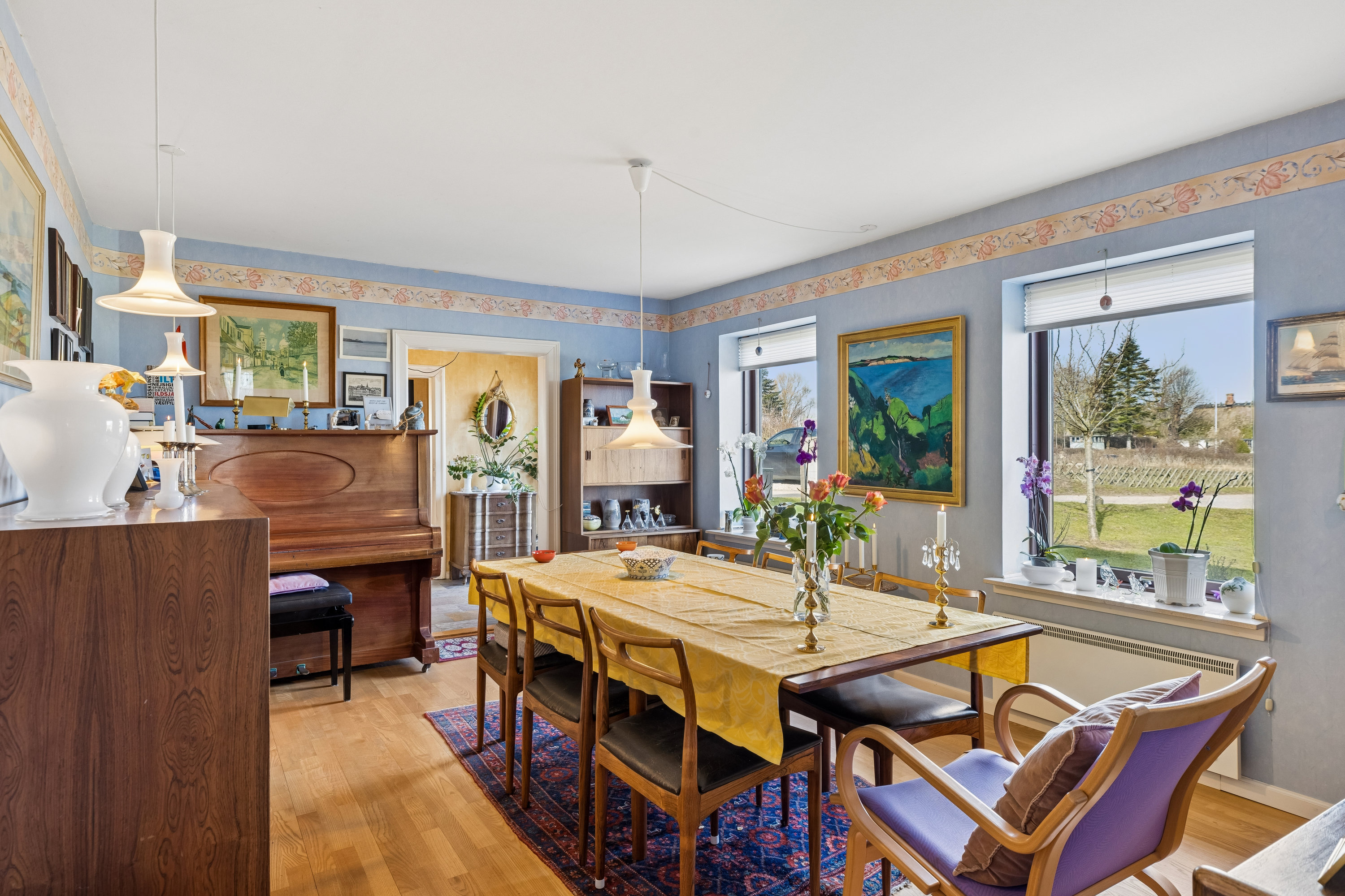 Fremhævet stue billede i fuldskærmstilstand. Billede af Dalsgårdvej 18, Dalsgård, 6300 Gråsten