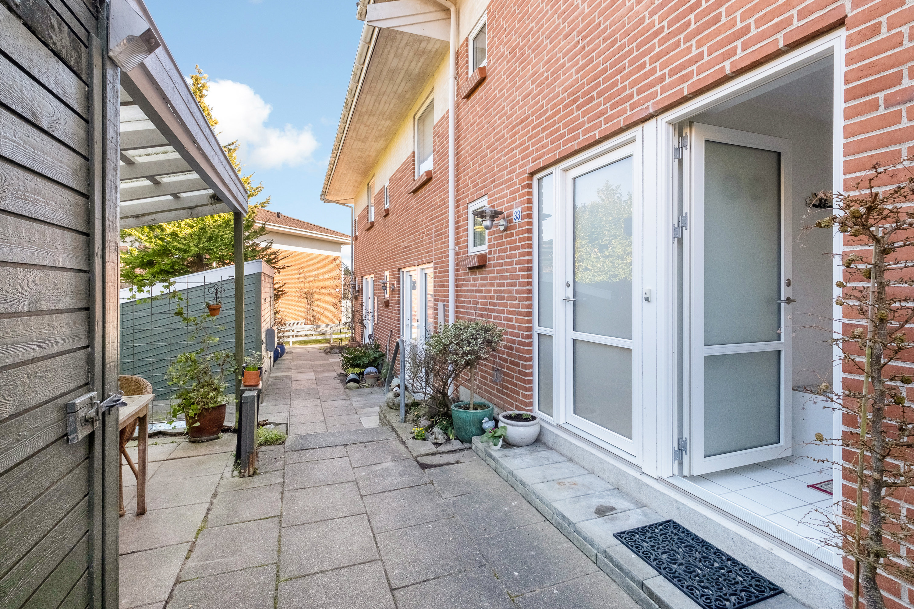 Fremhævet terrasse billede i fuldskærmstilstand. Billede af Fruensbakke 33, Løgten, 8541 Skødstrup