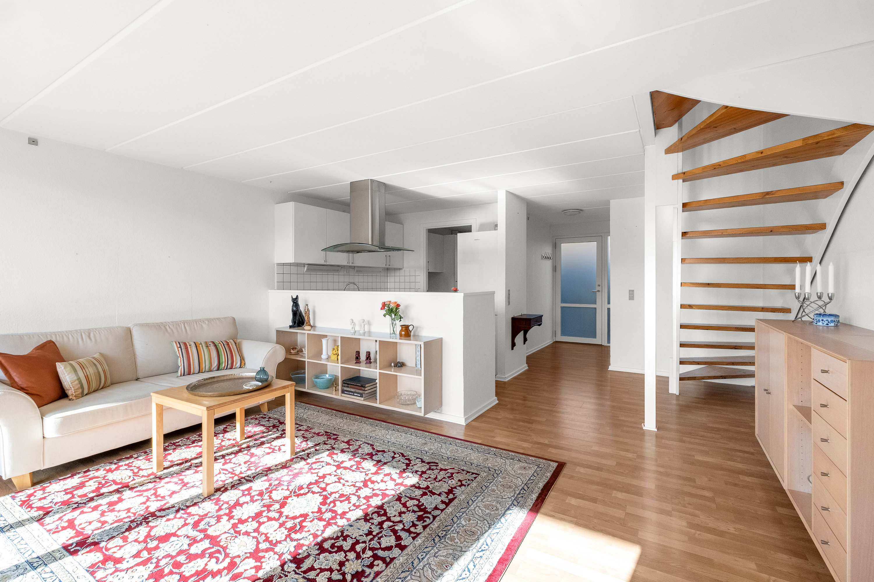 Miniaturebillede 2: køkken alrum. Billede af Fruensbakke 33, Løgten, 8541 Skødstrup