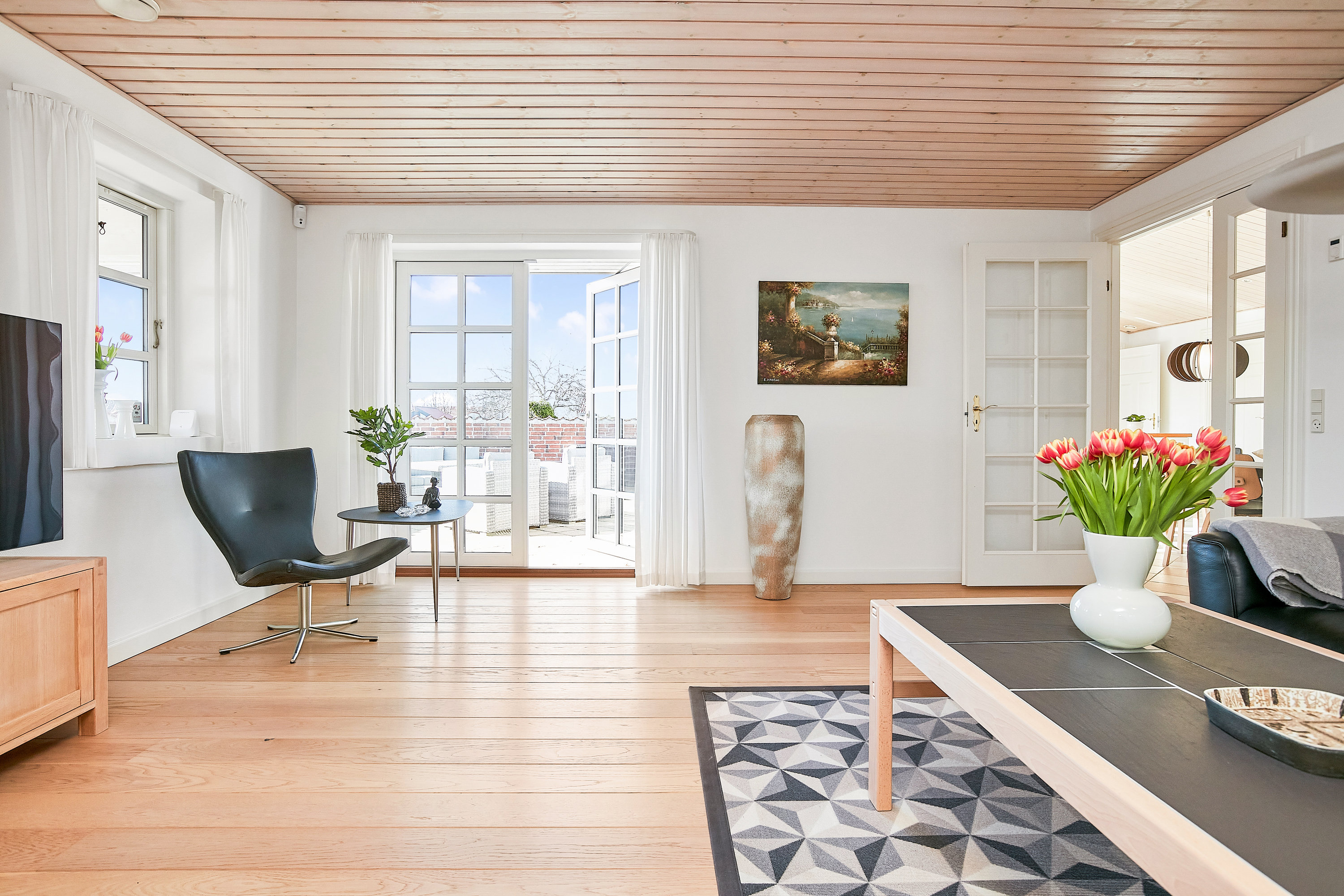 Fremhævet stue billede i fuldskærmstilstand. Billede af Kastanjealle 47, Egebjerg, 8700 Horsens