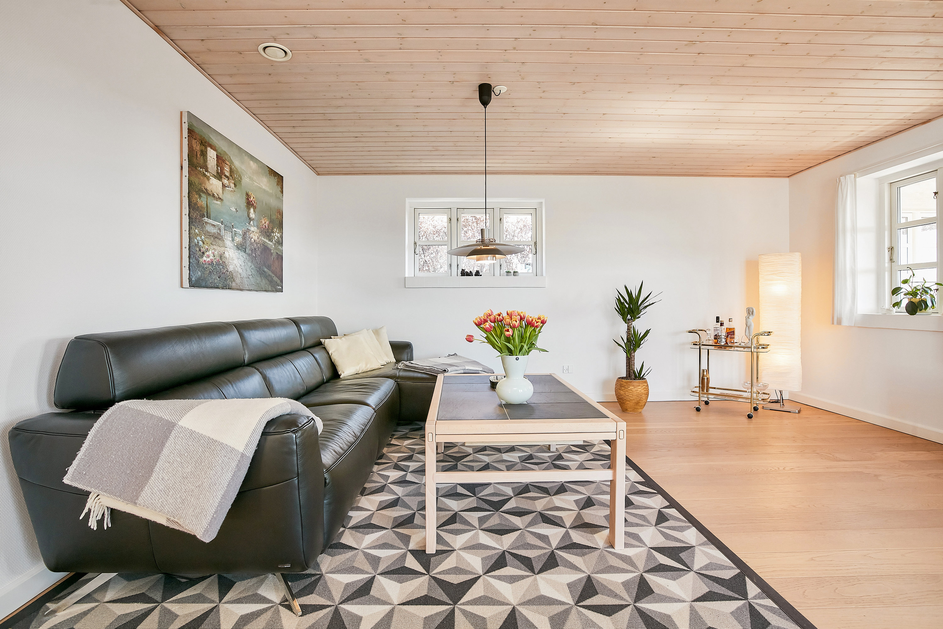 Fremhævet stue billede i fuldskærmstilstand. Billede af Kastanjealle 47, Egebjerg, 8700 Horsens