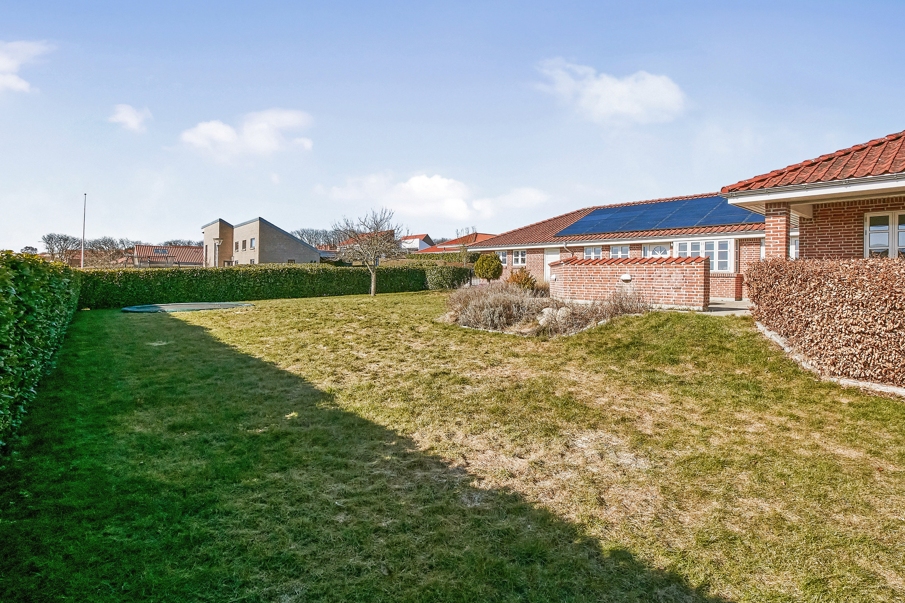 Fremhævet have billede i fuldskærmstilstand. Billede af Kastanjealle 47, Egebjerg, 8700 Horsens