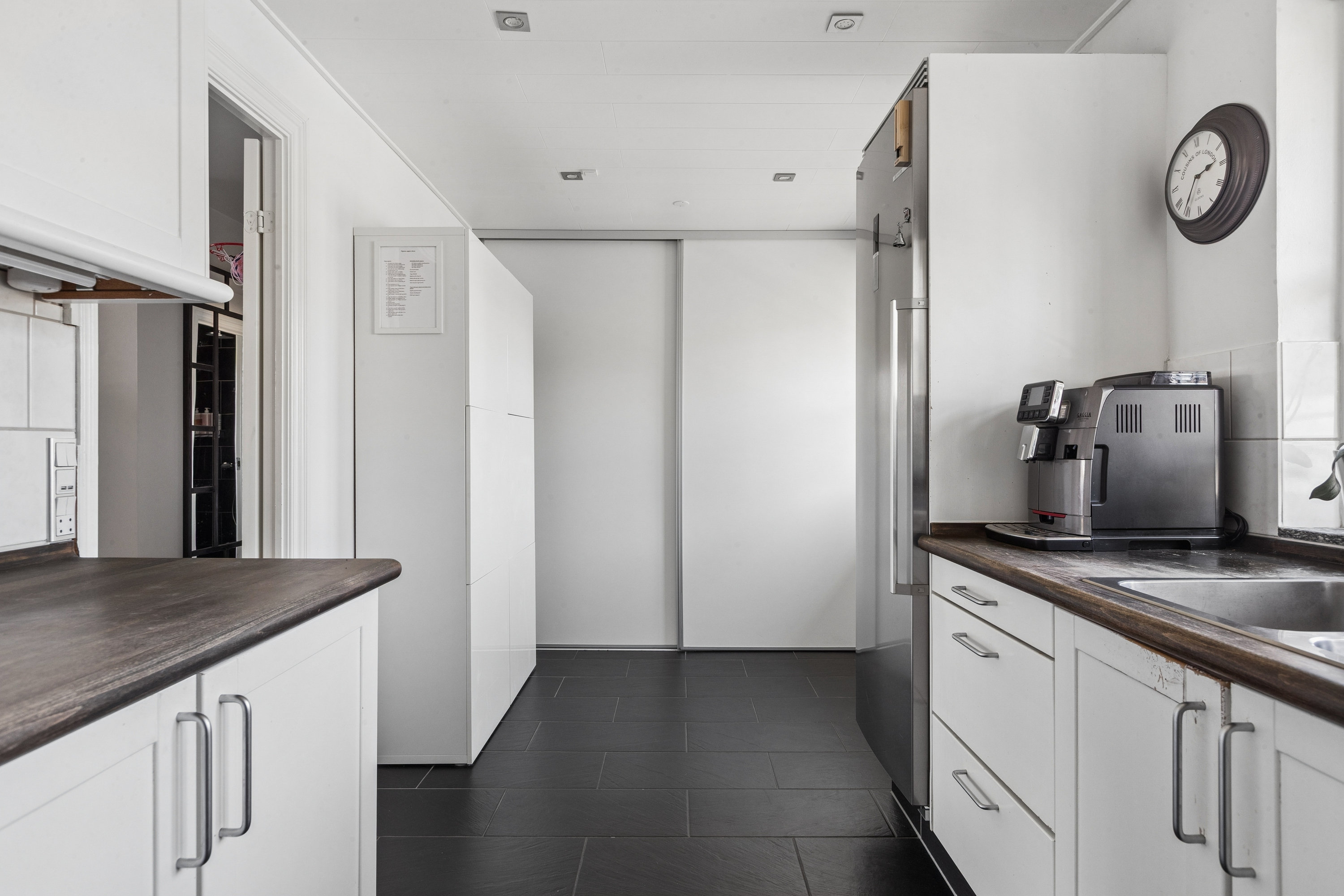 Fremhævet køkken billede i fuldskærmstilstand. Billede af Køgevej 249A, 2635 Ishøj