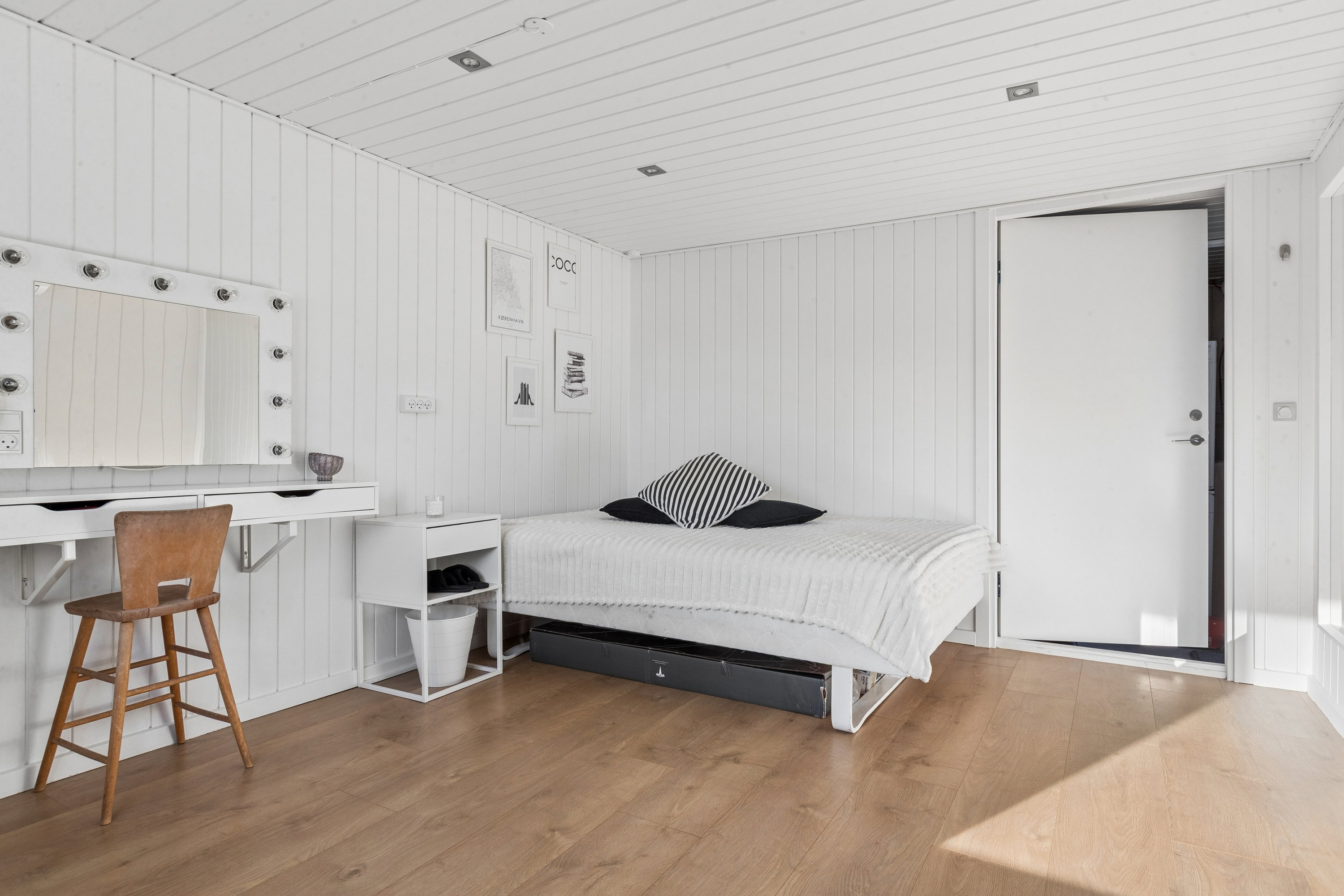 Fremhævet værelse billede i fuldskærmstilstand. Billede af Køgevej 249A, 2635 Ishøj