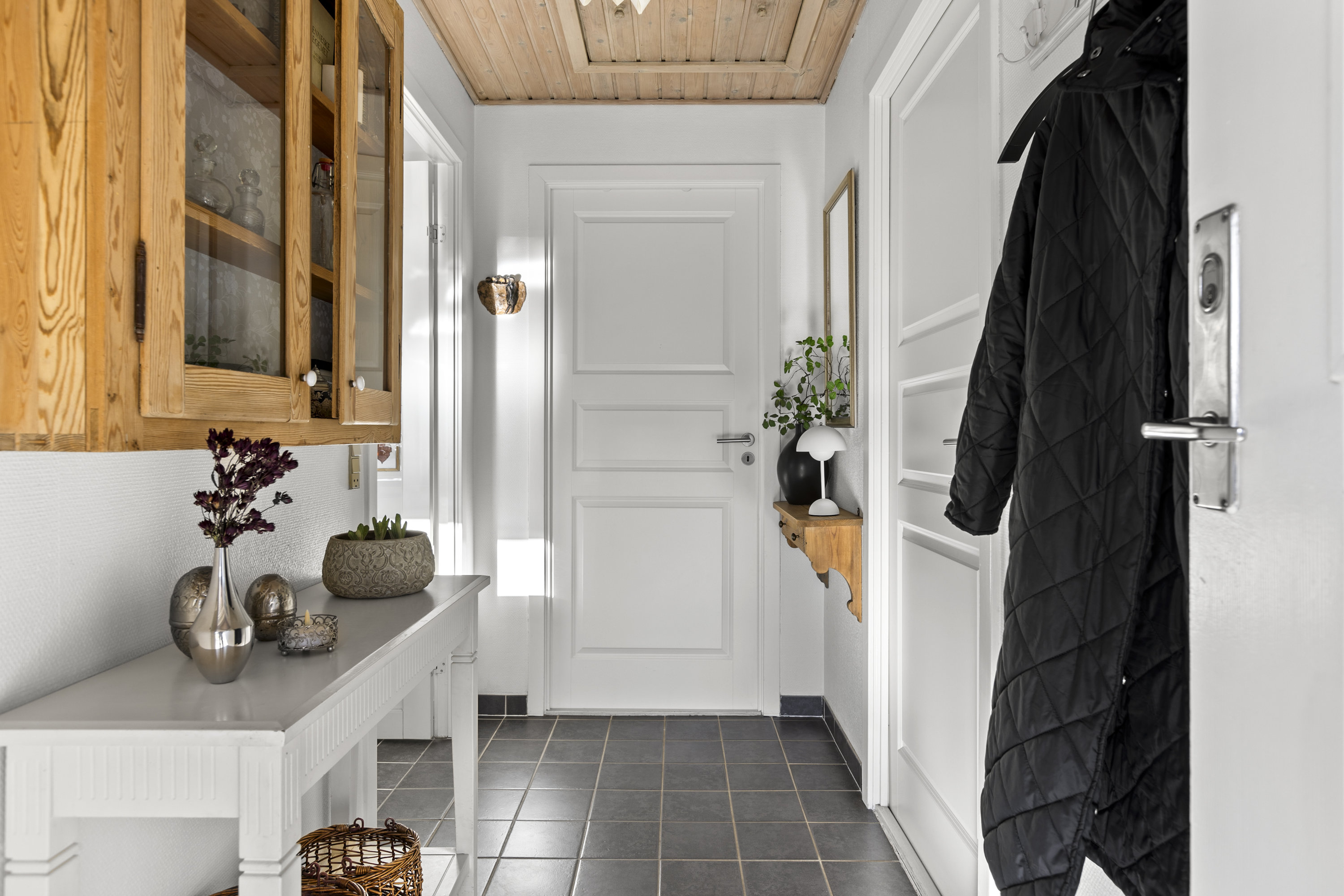 Fremhævet entré billede i fuldskærmstilstand. Billede af Rørmosevej 5A, 4400 Kalundborg