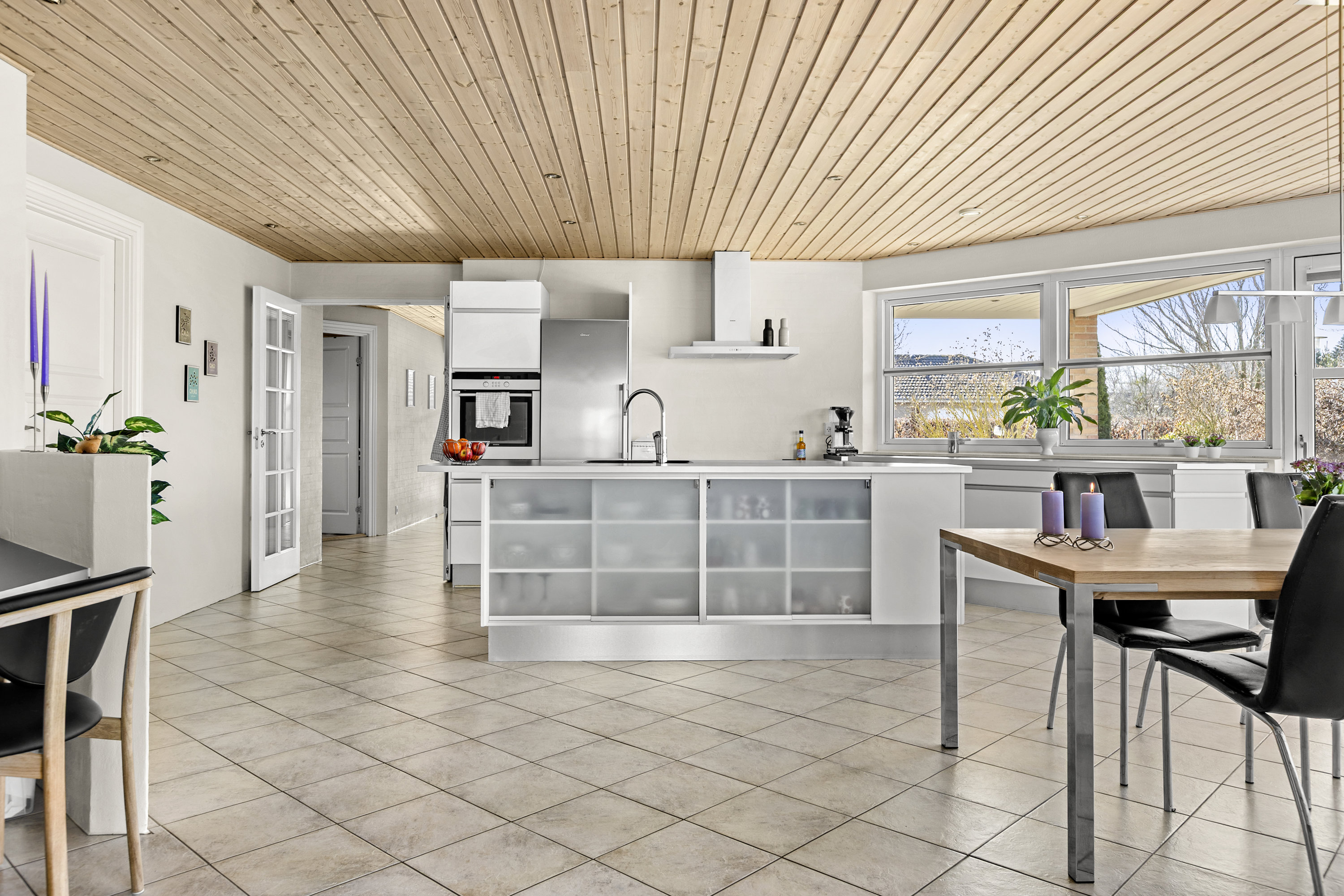 Fremhævet køkken billede i fuldskærmstilstand. Billede af Toftebjerg 15, 4400 Kalundborg