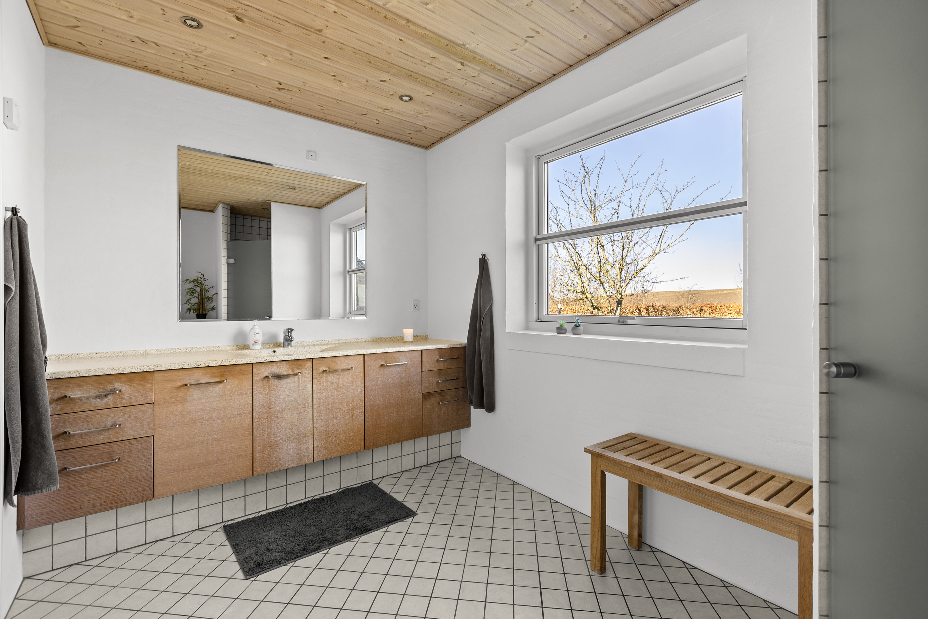 Fremhævet badeværelse billede i fuldskærmstilstand. Billede af Toftebjerg 15, 4400 Kalundborg