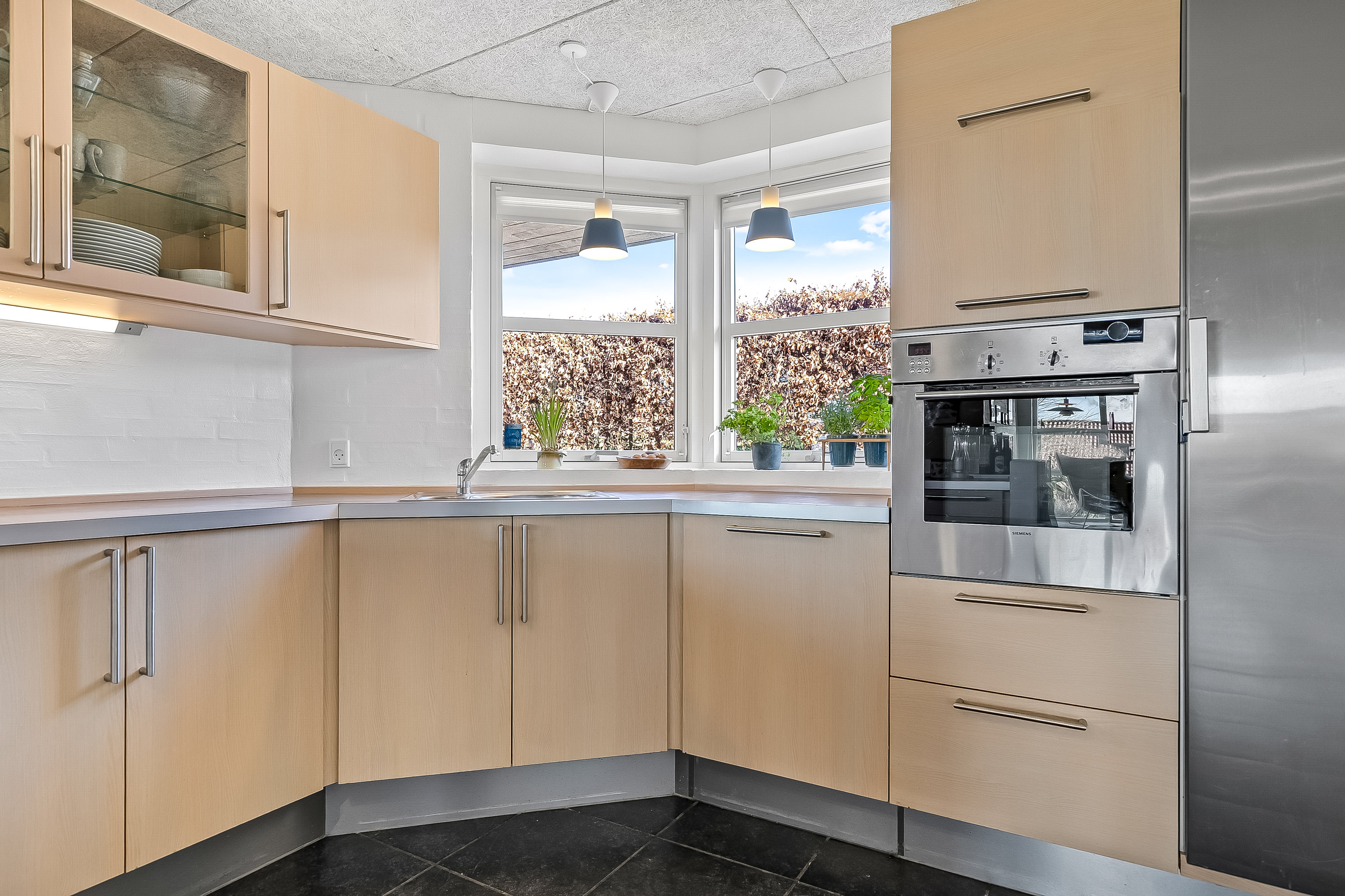 Fremhævet køkken billede i fuldskærmstilstand. Billede af Korntoften 60, 7100 Vejle