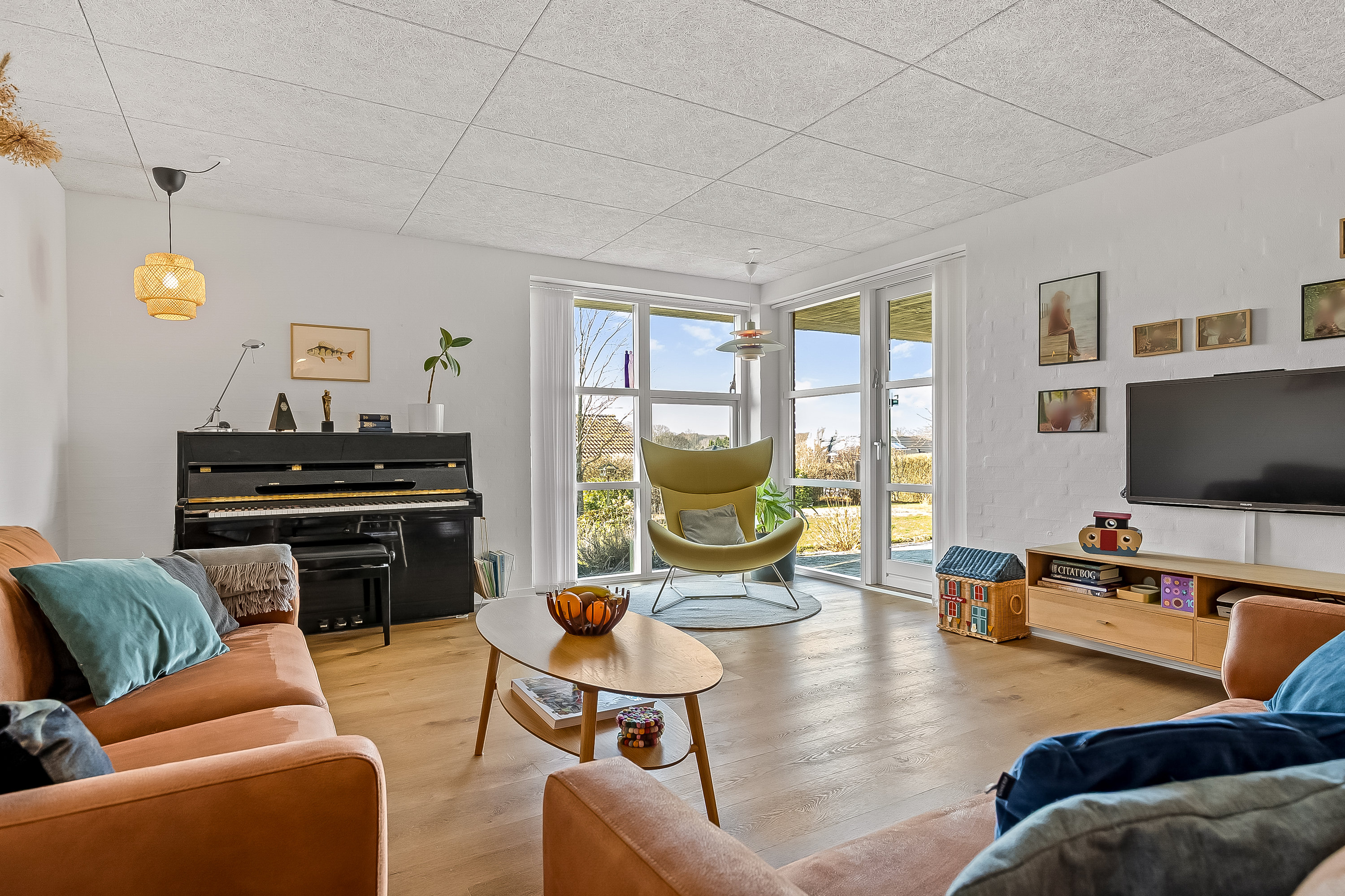 Fremhævet stue billede i fuldskærmstilstand. Billede af Korntoften 60, 7100 Vejle