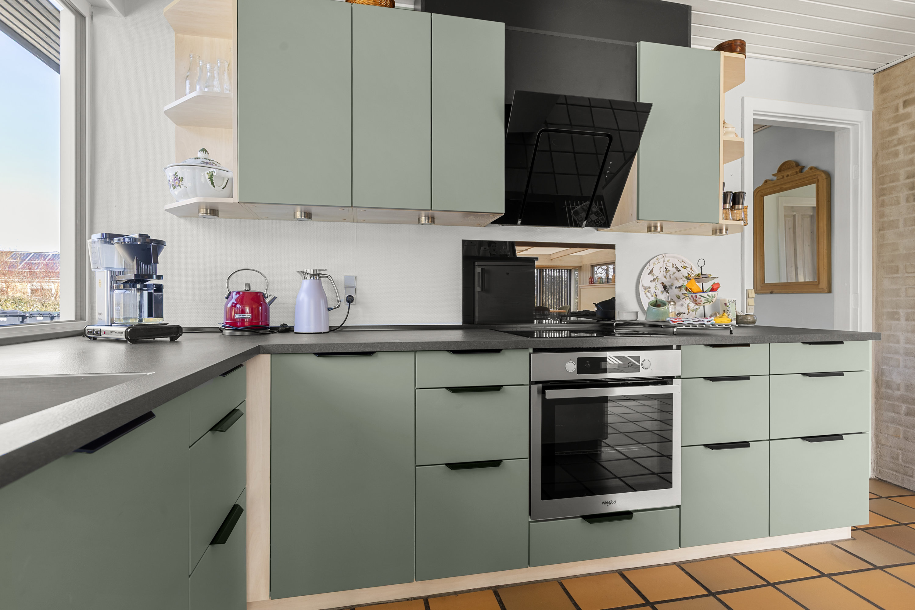 Fremhævet køkken billede i fuldskærmstilstand. Billede af Lerklinten 16, 4220 Korsør