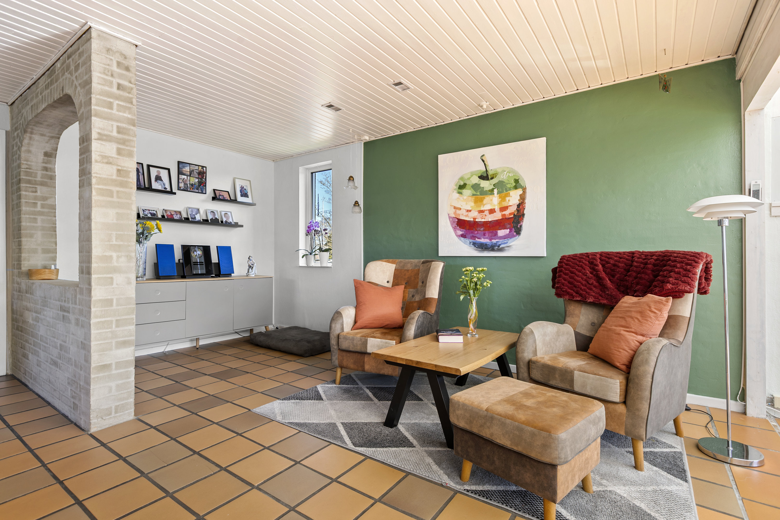 Fremhævet stue billede i fuldskærmstilstand. Billede af Lerklinten 16, 4220 Korsør