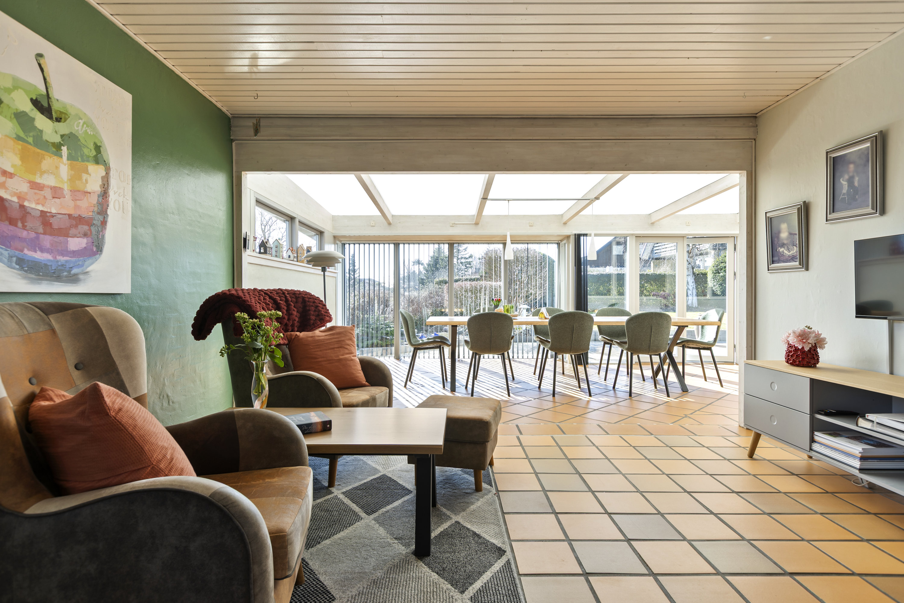 Fremhævet stue billede i fuldskærmstilstand. Billede af Lerklinten 16, 4220 Korsør