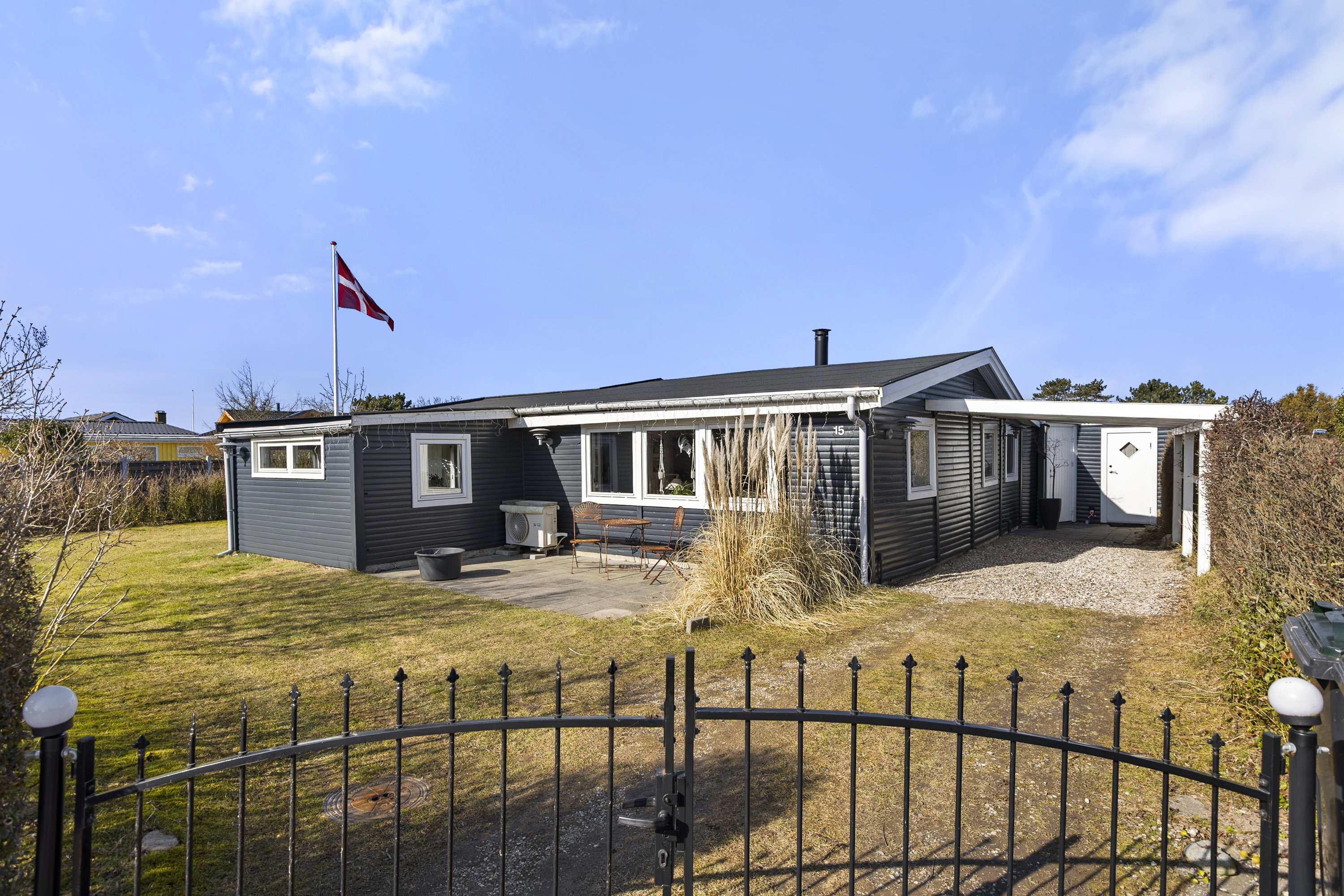 Fremhævet ejendommen billede i fuldskærmstilstand. Billede af Græsgangen 15, Næsby Strand, 4200 Slagelse