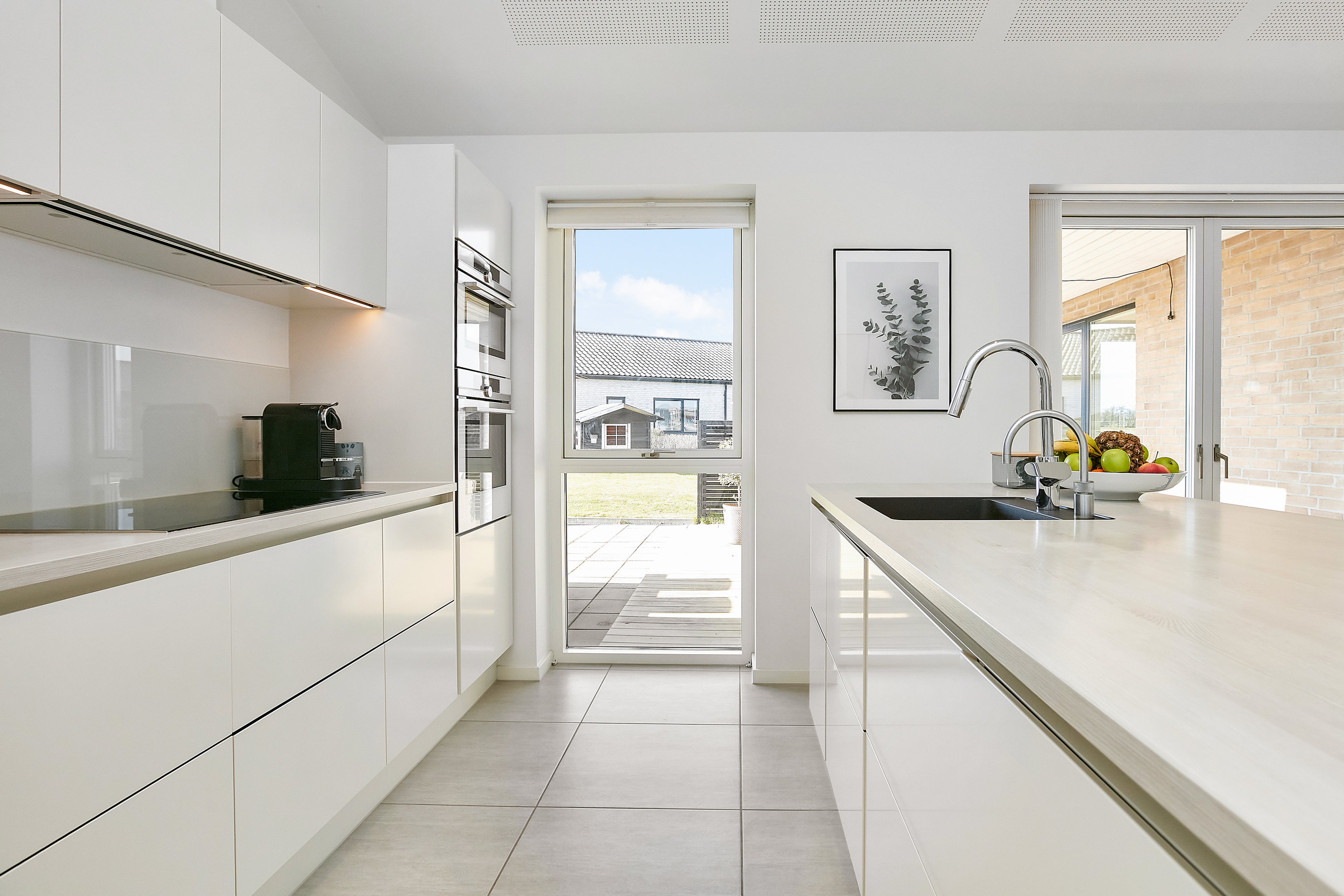 Fremhævet køkken/alrum billede i fuldskærmstilstand. Billede af Rødtjørnen 5, Torsted, 8700 Horsens