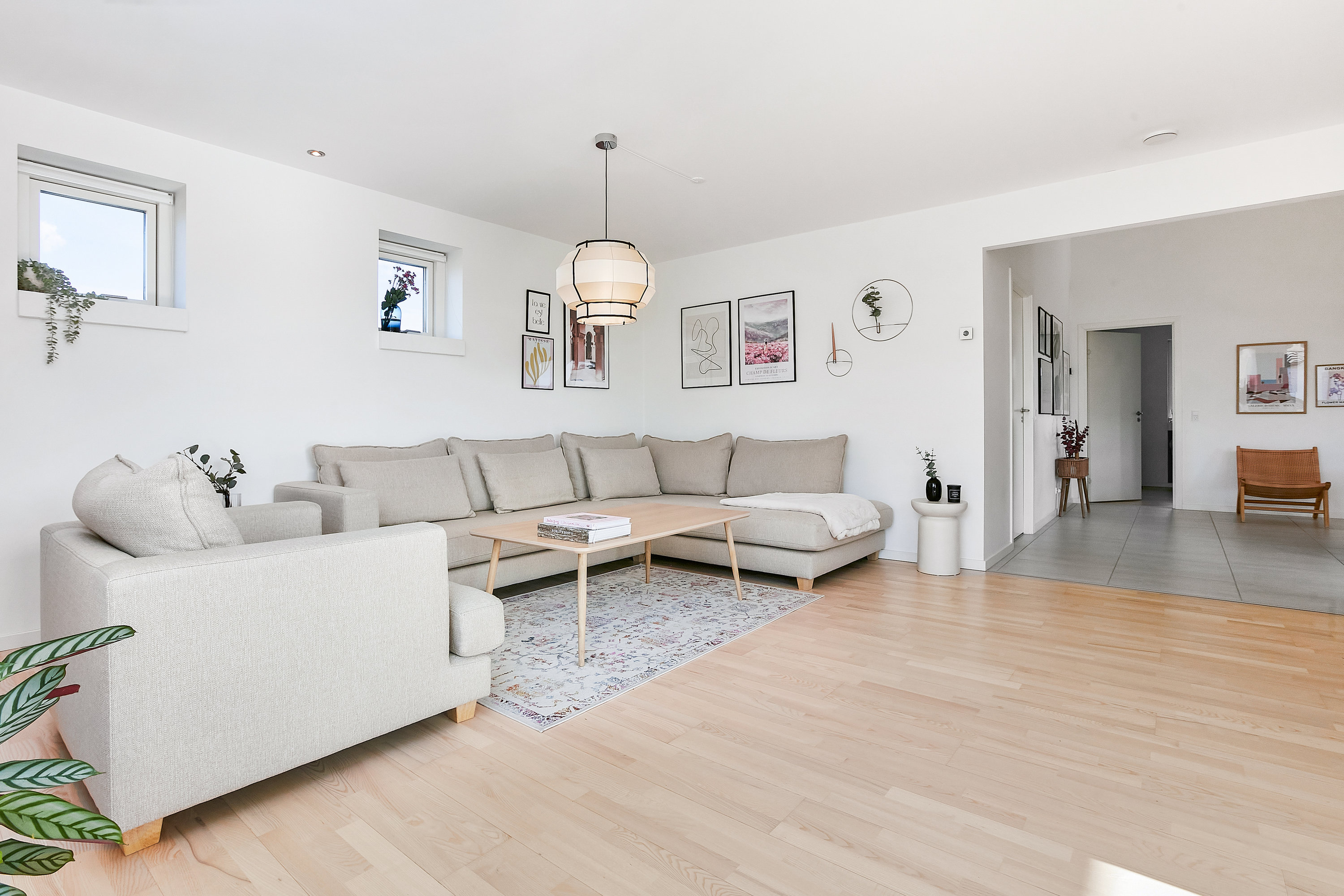 Fremhævet stue billede i fuldskærmstilstand. Billede af Rødtjørnen 5, Torsted, 8700 Horsens