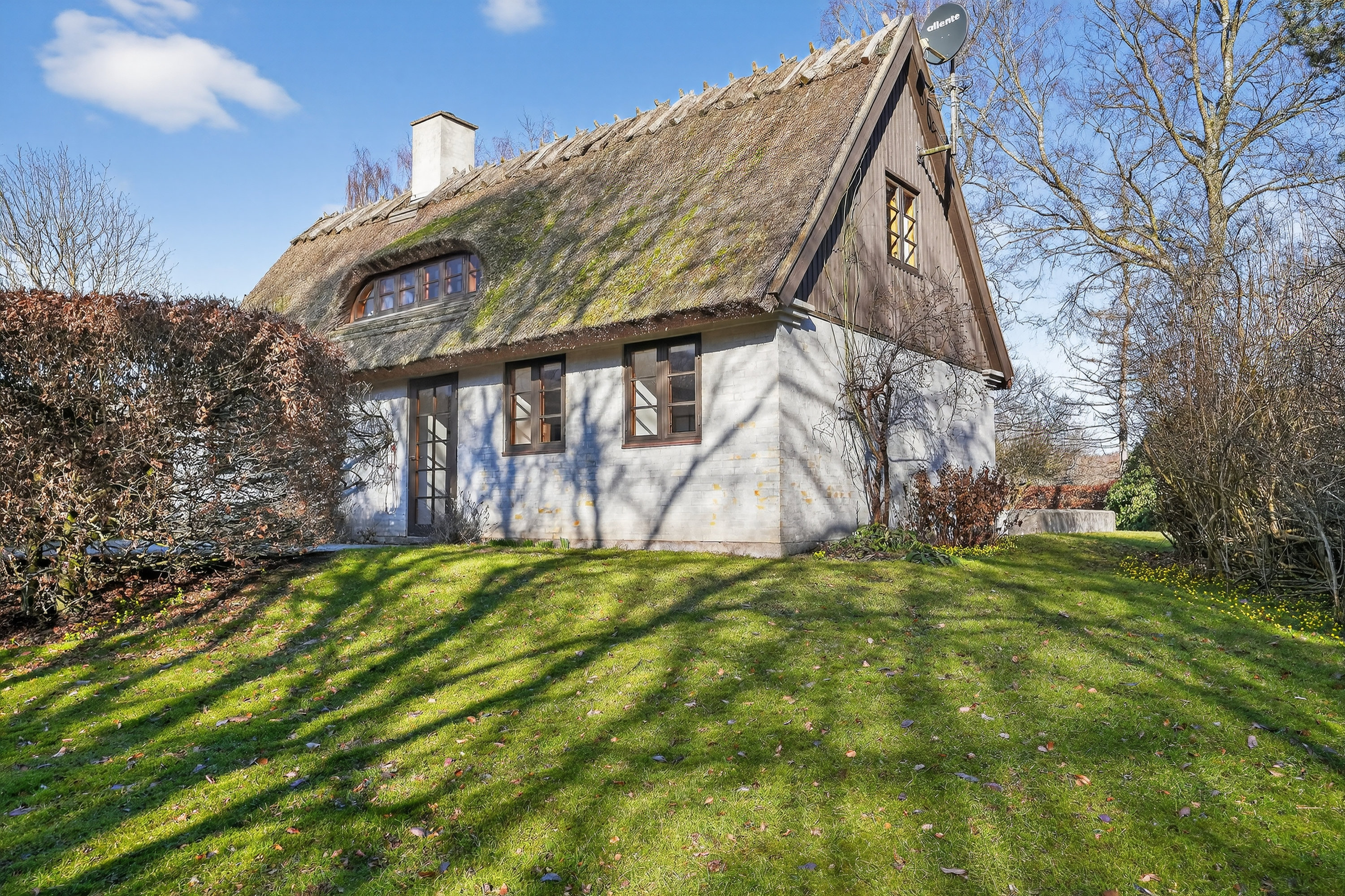 Fremhævet ejendommen billede i fuldskærmstilstand. Billede af Hovmosevej 19, Gadevang, 3400 Hillerød