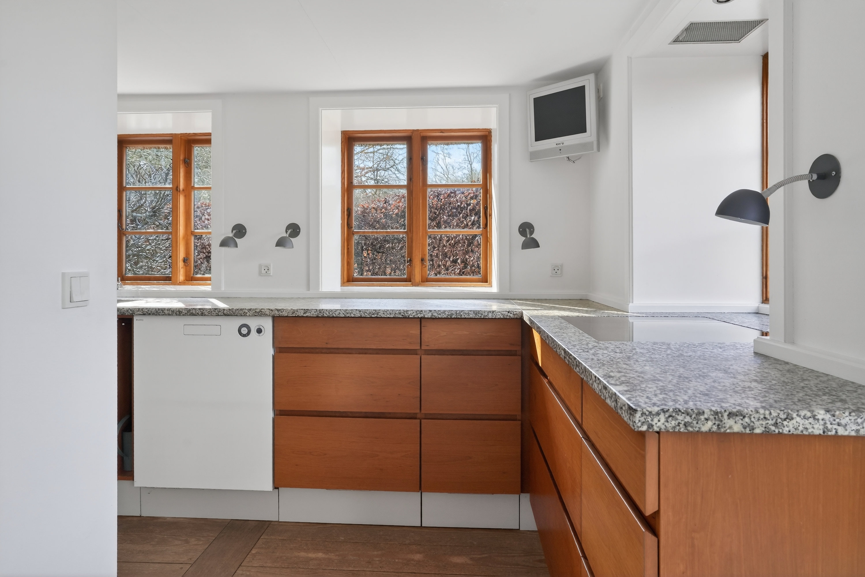 Fremhævet køkken billede i fuldskærmstilstand. Billede af Hovmosevej 19, Gadevang, 3400 Hillerød