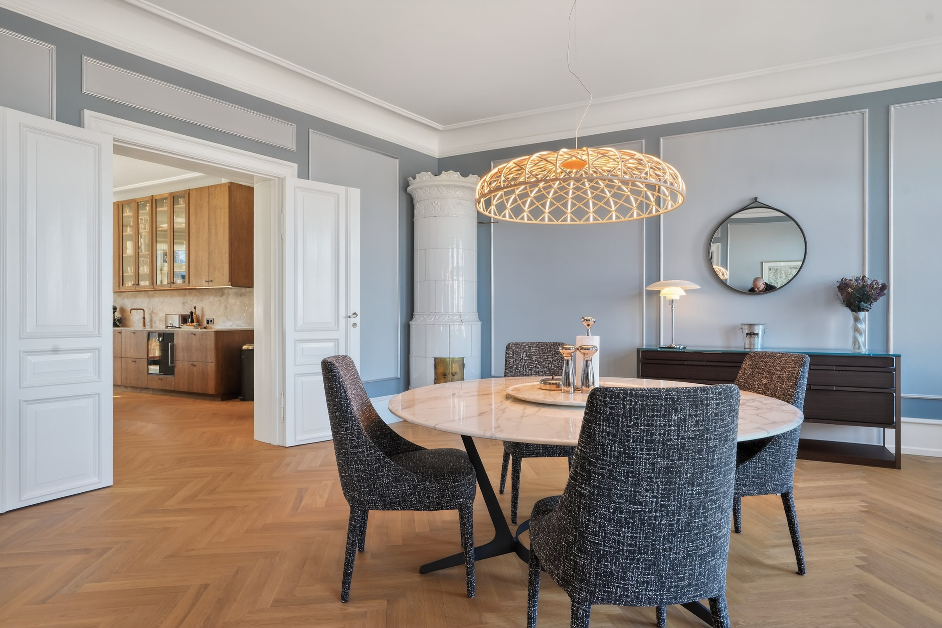 Fremhævet spisestue billede i fuldskærmstilstand. Billede af Dag Hammarskjölds Allé 1B, 4., 2100 København Ø