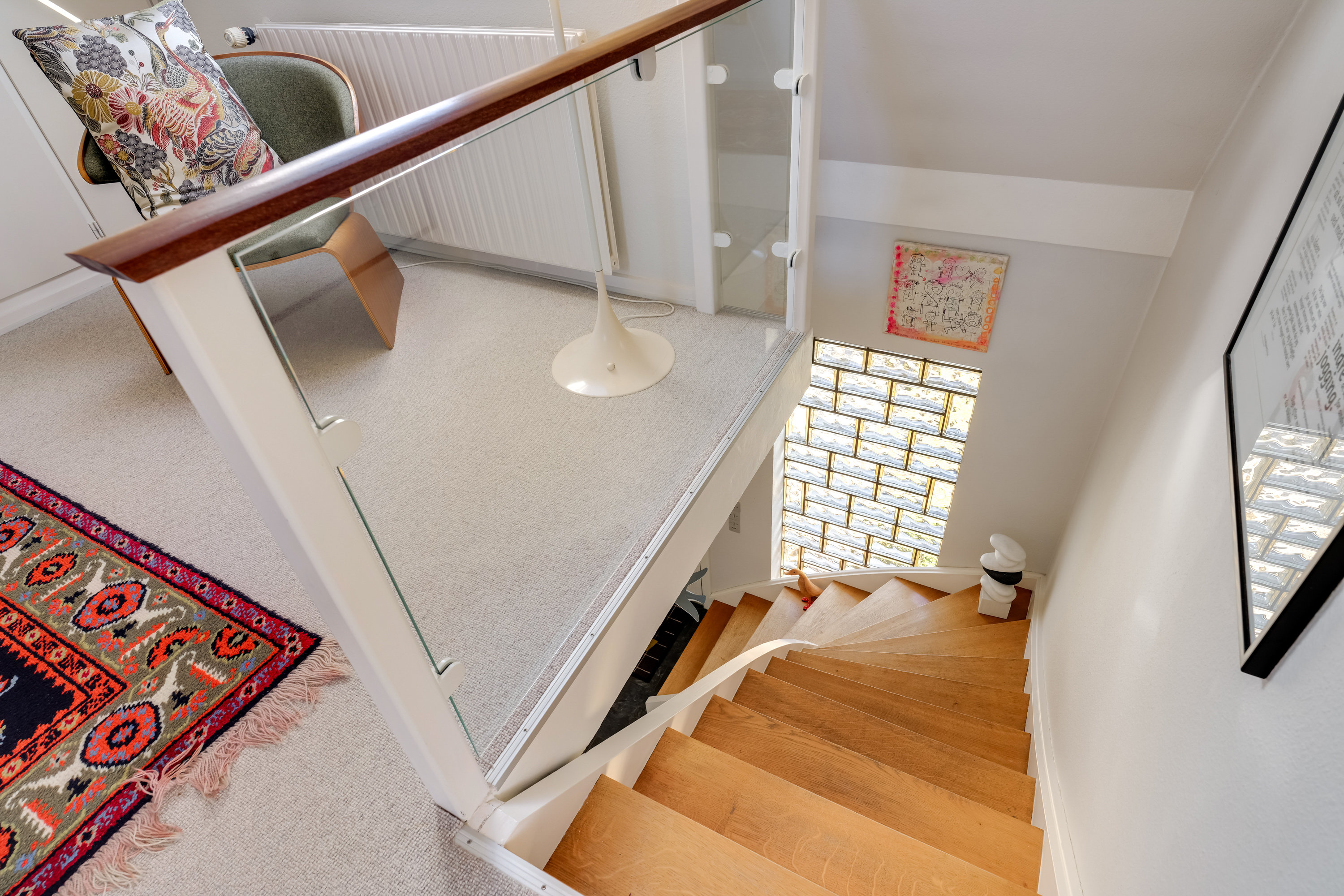 Fremhævet trappe billede i fuldskærmstilstand. Billede af Elmevej 32, 5300 Kerteminde