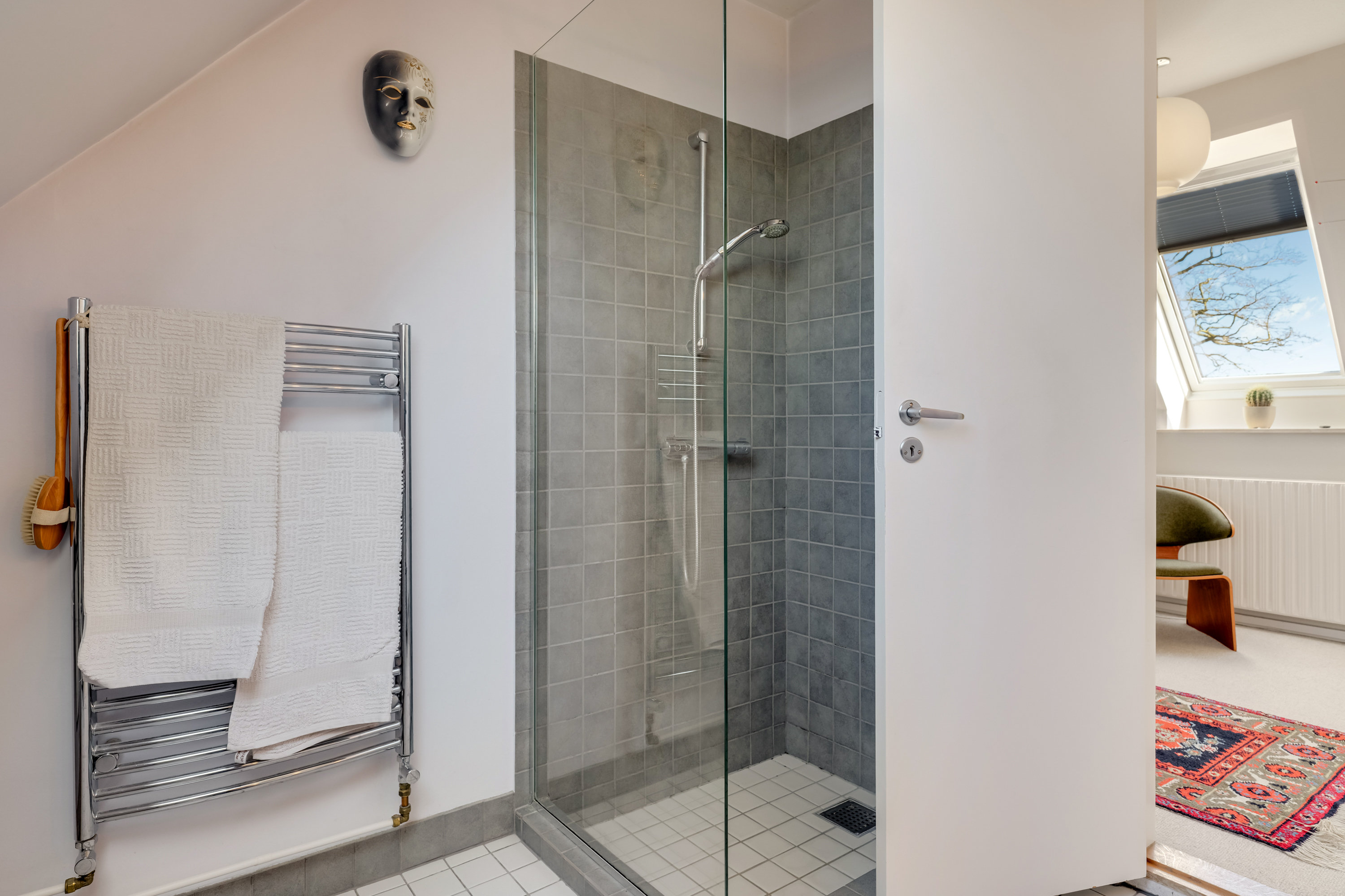 Fremhævet badeværelse billede i fuldskærmstilstand. Billede af Elmevej 32, 5300 Kerteminde