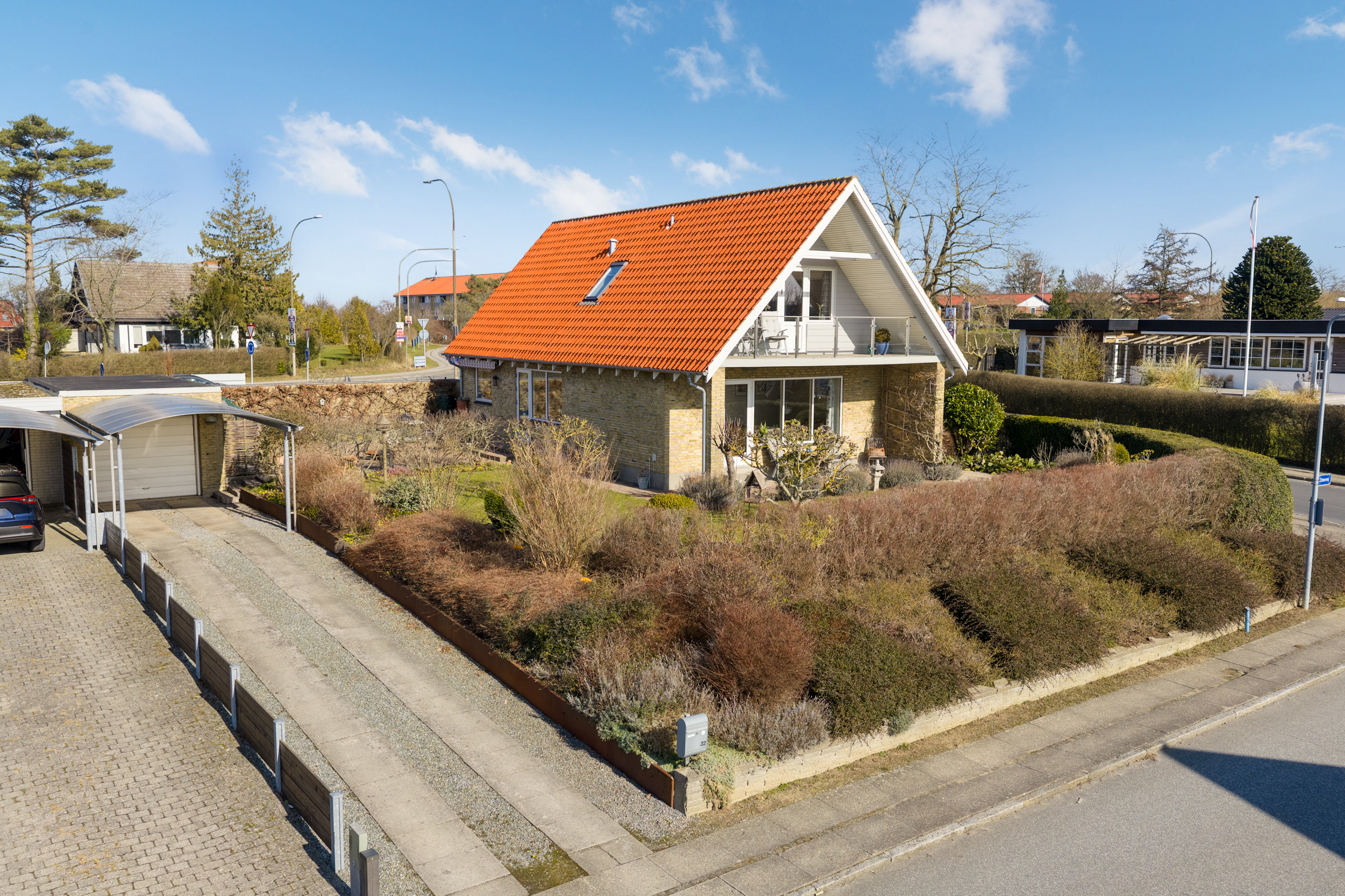 Miniaturebillede 1: facade. Billede af Elmevej 32, 5300 Kerteminde