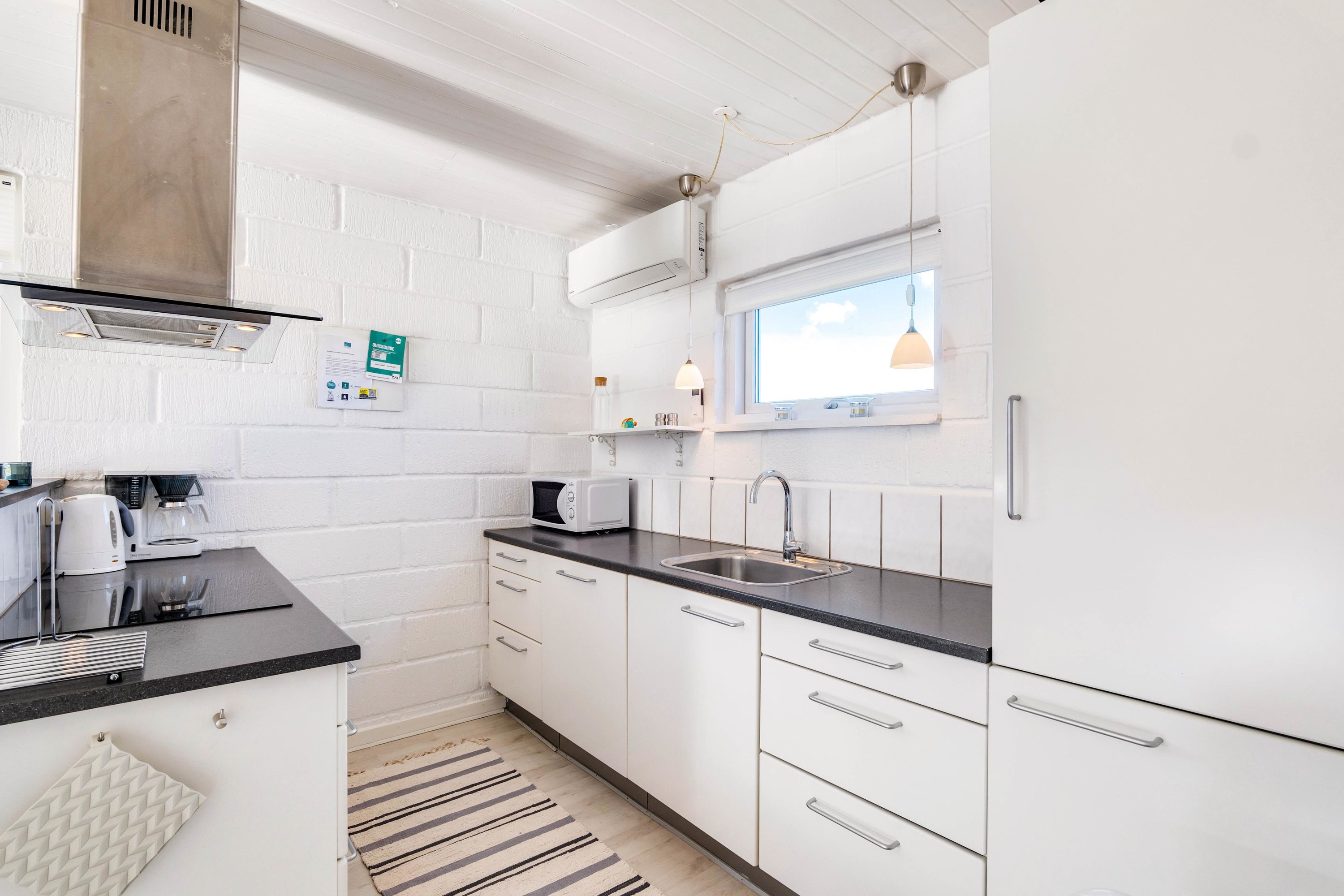 Miniaturebillede 2: . Billede af Stormgade 56, 6960 Hvide Sande