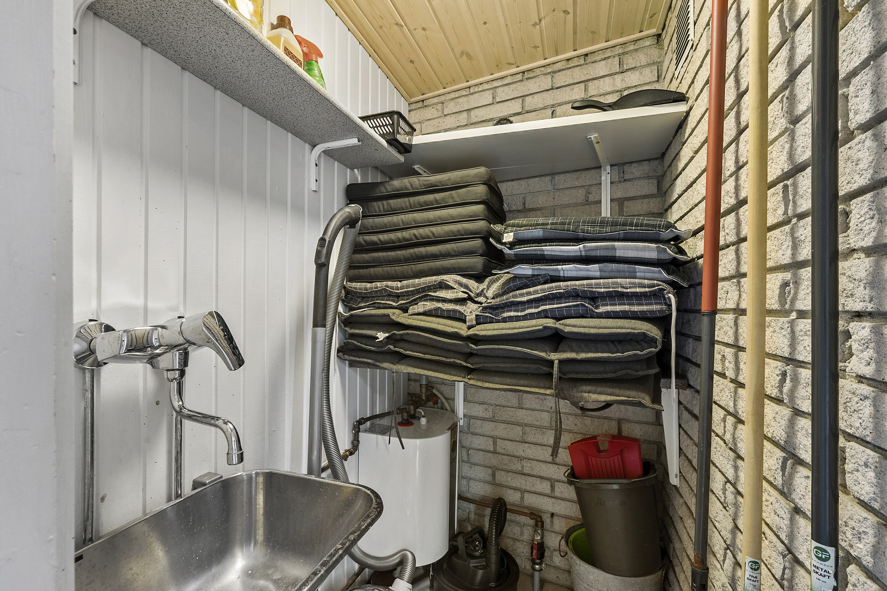 Fremhævet  billede i fuldskærmstilstand. Billede af Bjerregårdsvej 12, Bjerregaard, 6960 Hvide Sande