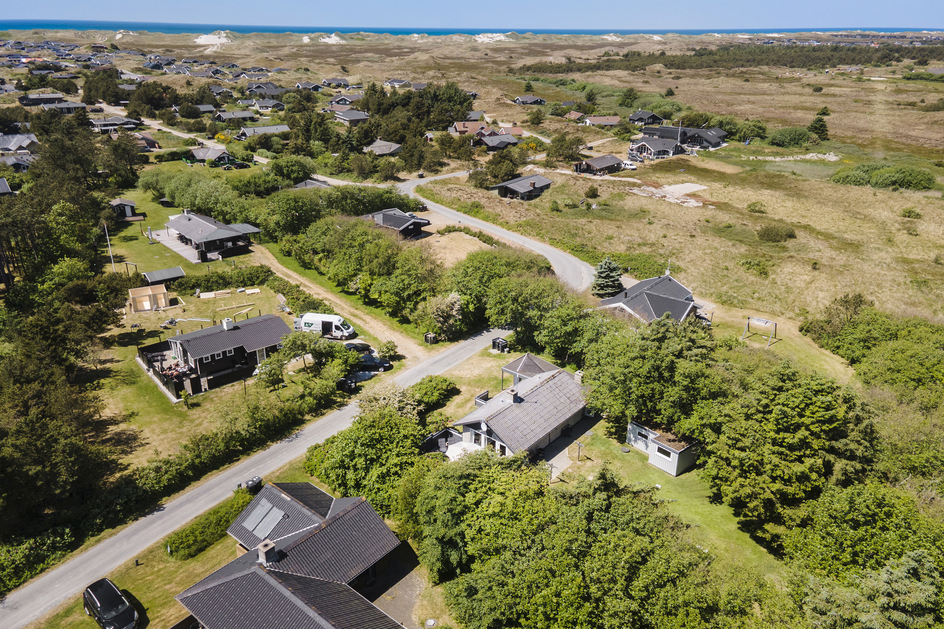 Fremhævet  billede i fuldskærmstilstand. Billede af Bjerregårdsvej 12, Bjerregaard, 6960 Hvide Sande