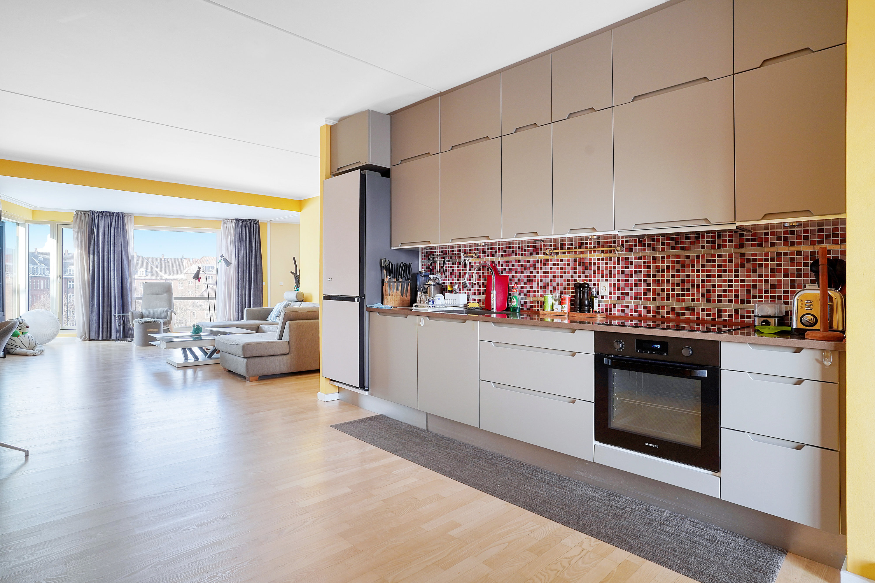 Fremhævet køkken billede i fuldskærmstilstand. Billede af Pakhusvej 2, 5. mf., 2100 København Ø