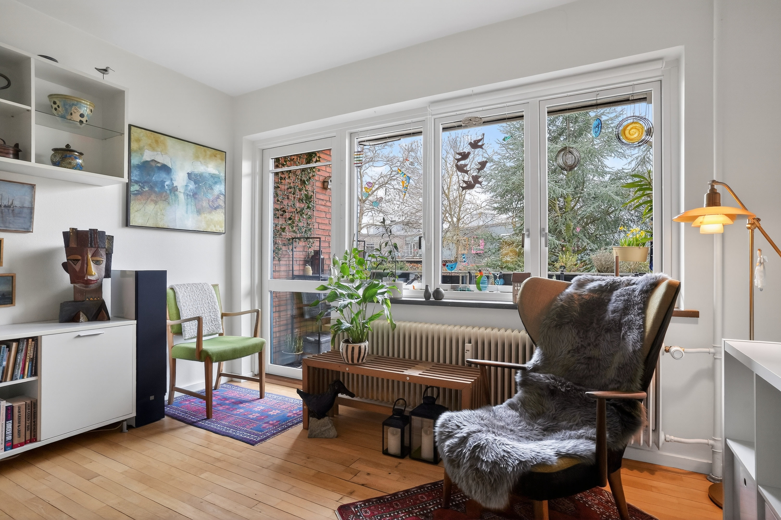 Fremhævet stue billede i fuldskærmstilstand. Billede af Lyshøjgårdsvej 103, st.. 4., 2500 Valby