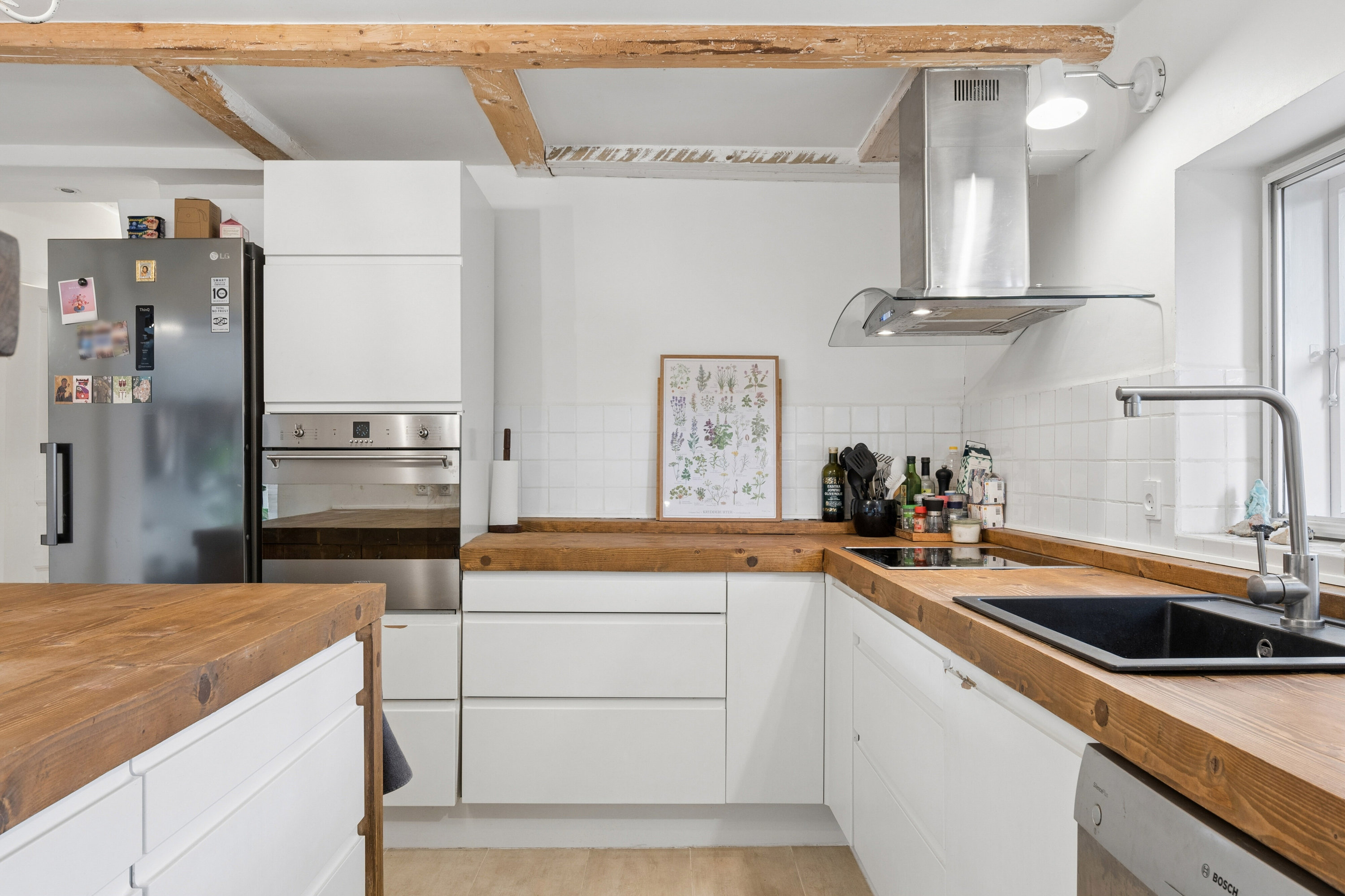 Fremhævet køkken billede i fuldskærmstilstand. Billede af Høje Lønholt 12A, Lønholt, 3480 Fredensborg