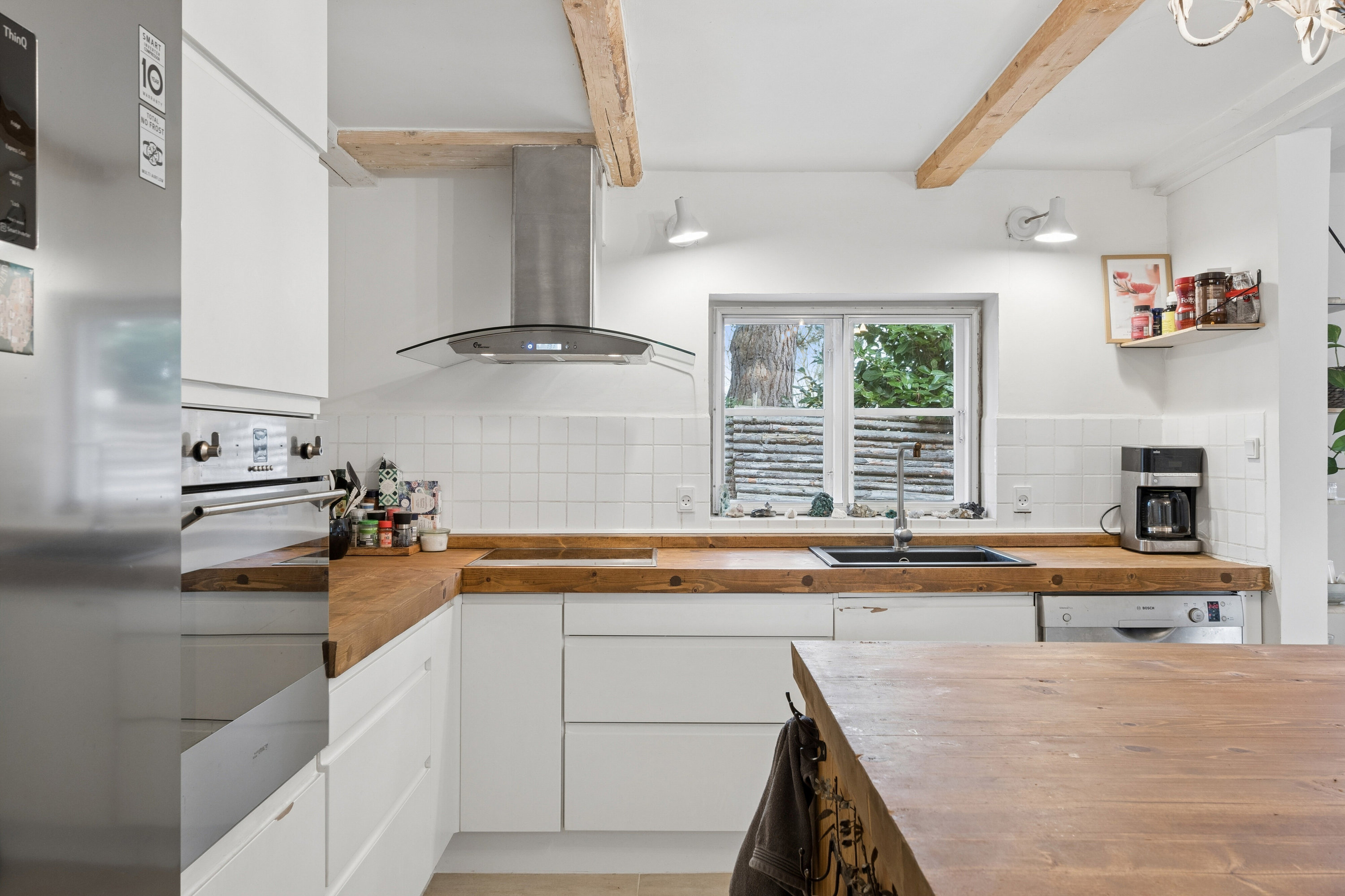 Fremhævet køkken billede i fuldskærmstilstand. Billede af Høje Lønholt 12A, Lønholt, 3480 Fredensborg