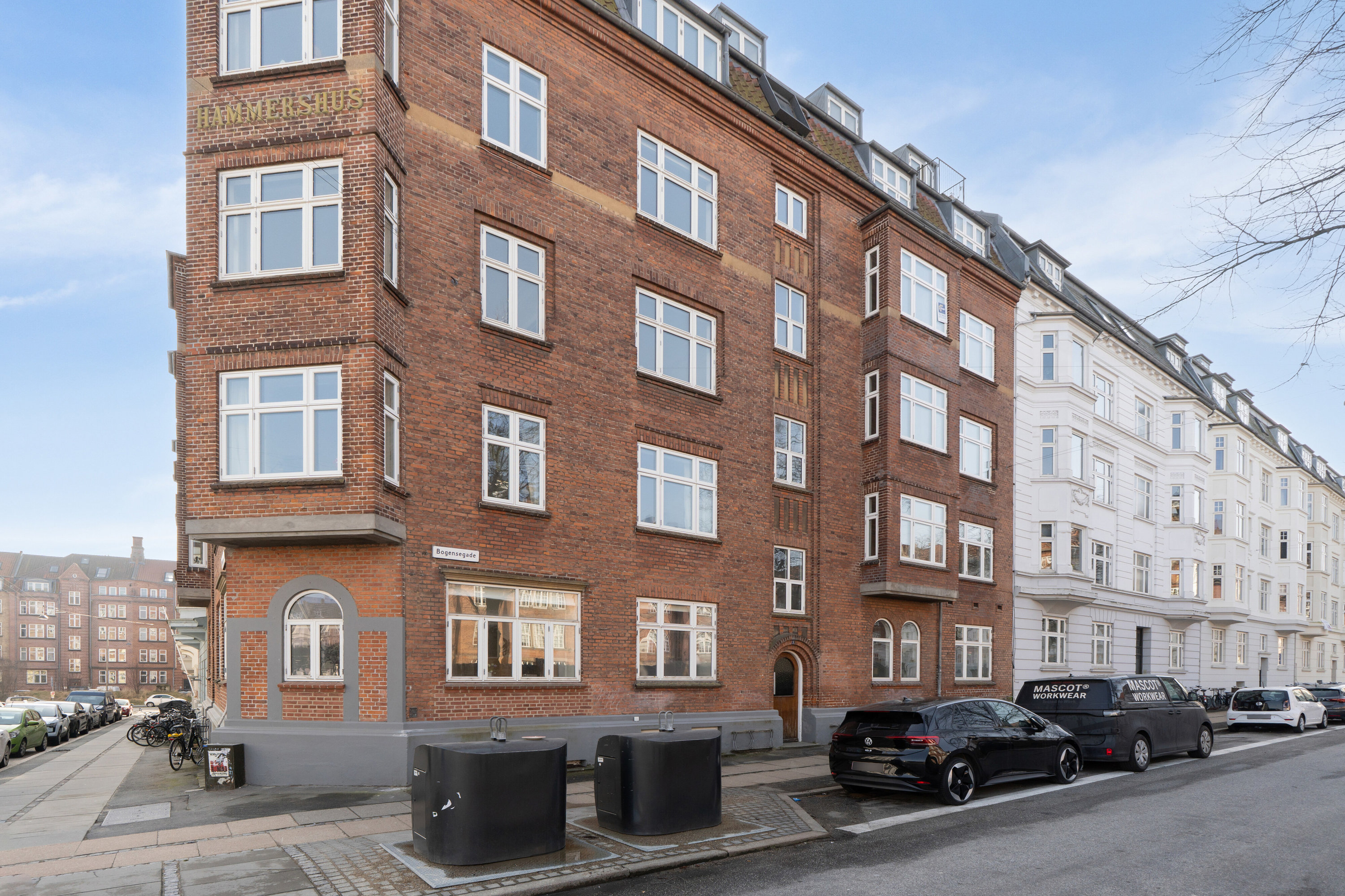 Fremhævet udendørs billede i fuldskærmstilstand. Billede af Bogensegade 1, 3. th., 8000 Aarhus C