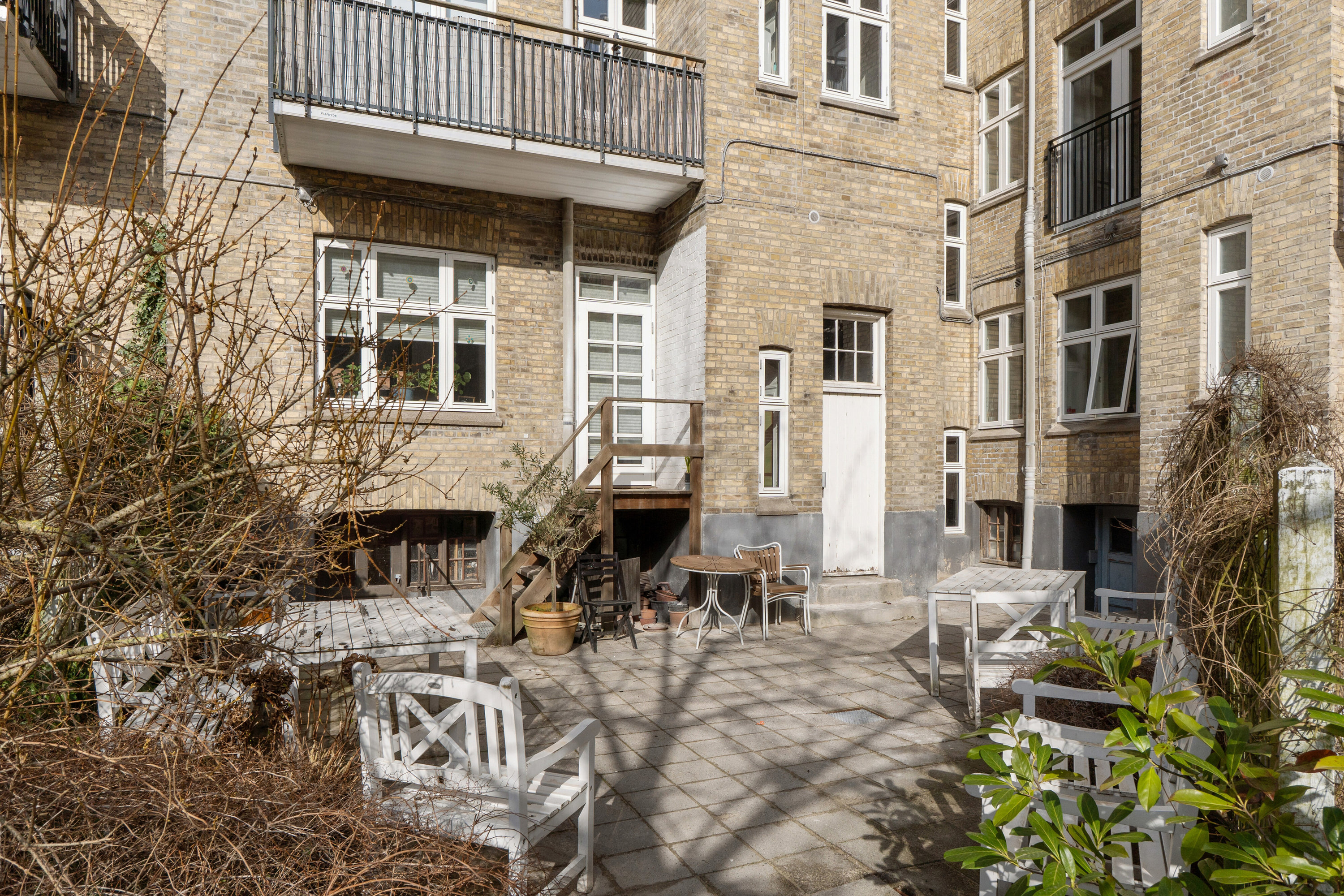 Fremhævet udendørs billede i fuldskærmstilstand. Billede af Bogensegade 1, 3. th., 8000 Aarhus C