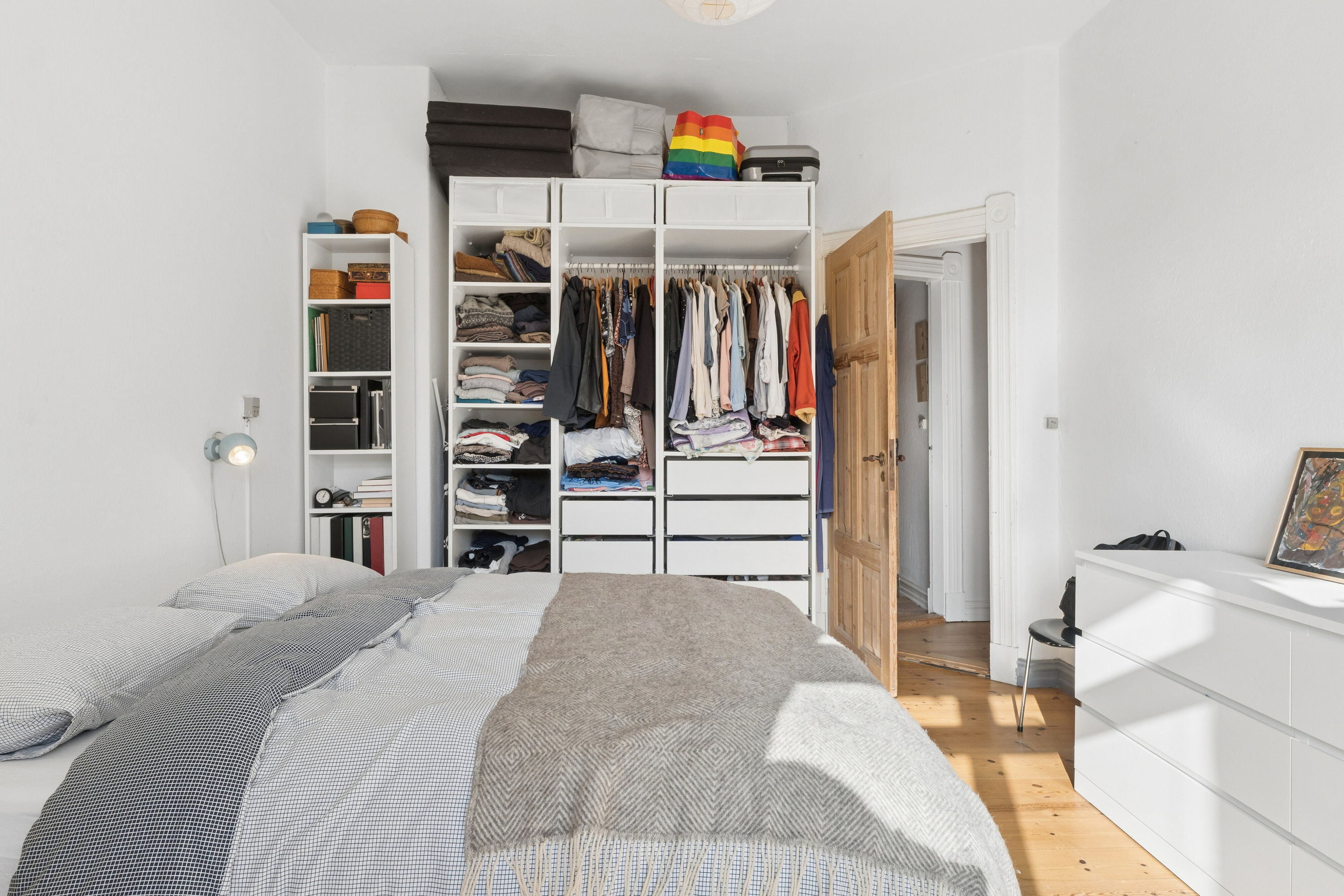 Fremhævet soveværelse billede i fuldskærmstilstand. Billede af Bogensegade 1, 3. th., 8000 Aarhus C