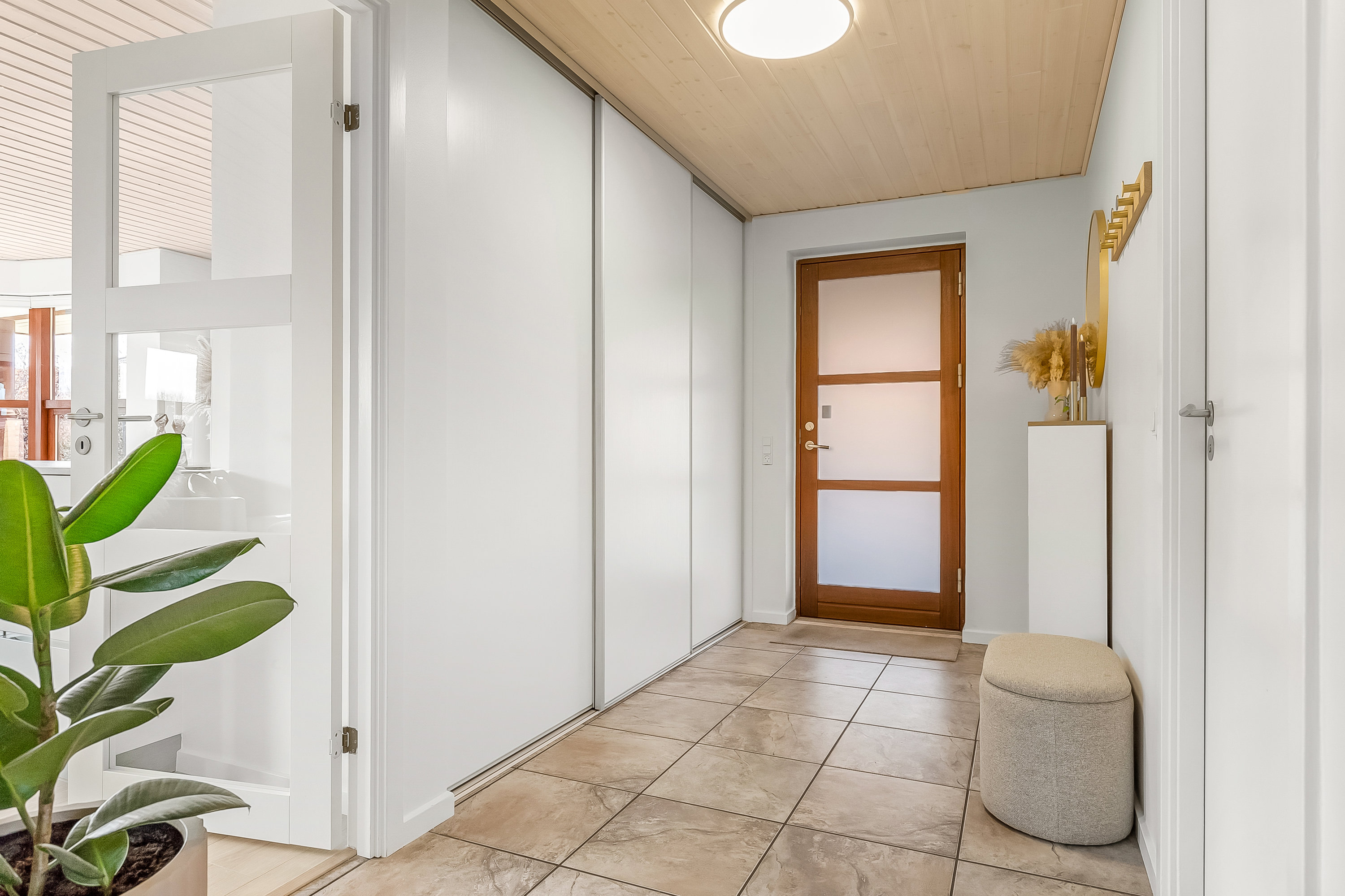 Fremhævet entré billede i fuldskærmstilstand. Billede af Ådalsparken 22, Vonsild, 6000 Kolding