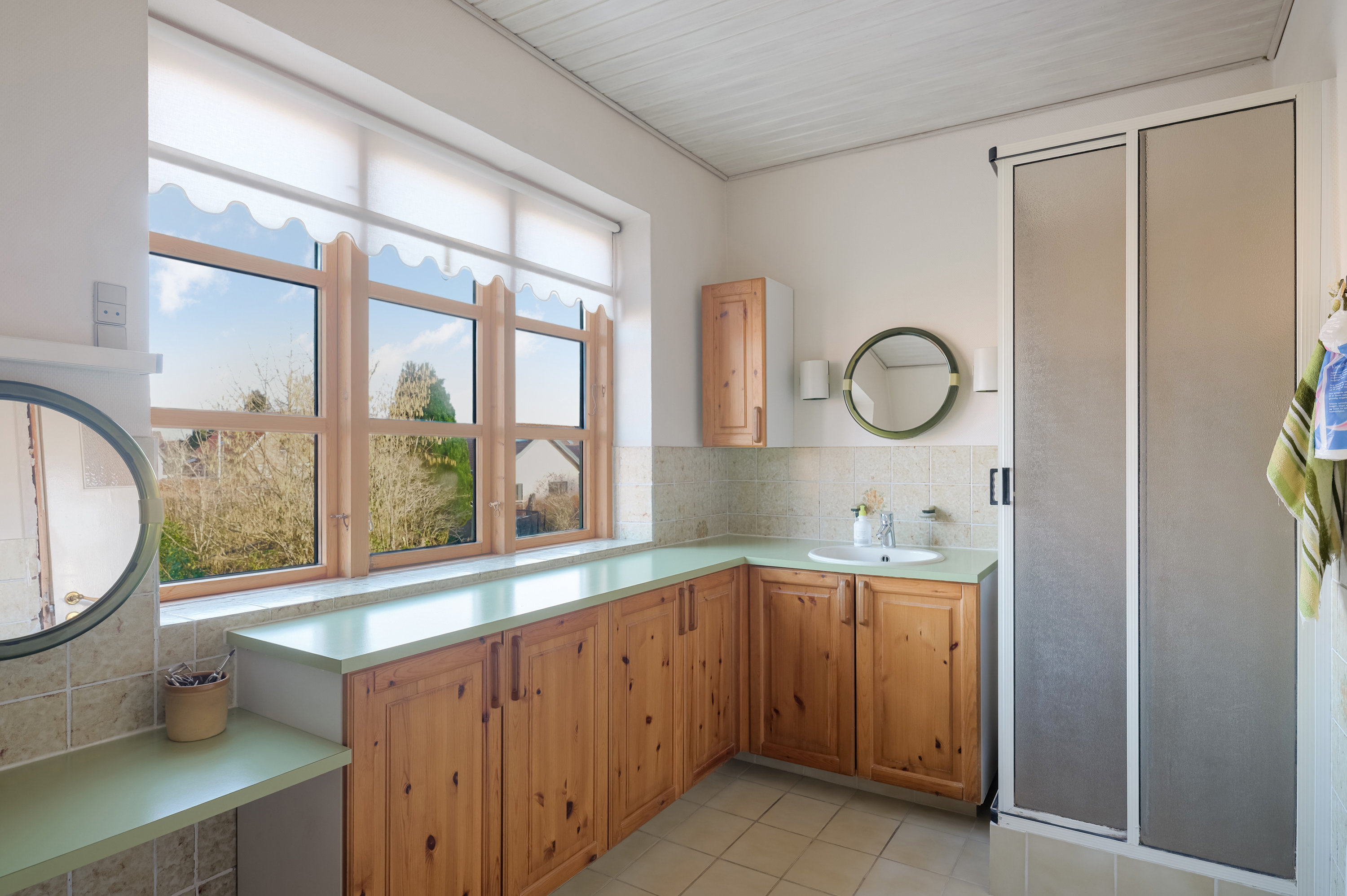 Fremhævet badeværelse billede i fuldskærmstilstand. Billede af Ellingersvej 4, 5230 Odense M