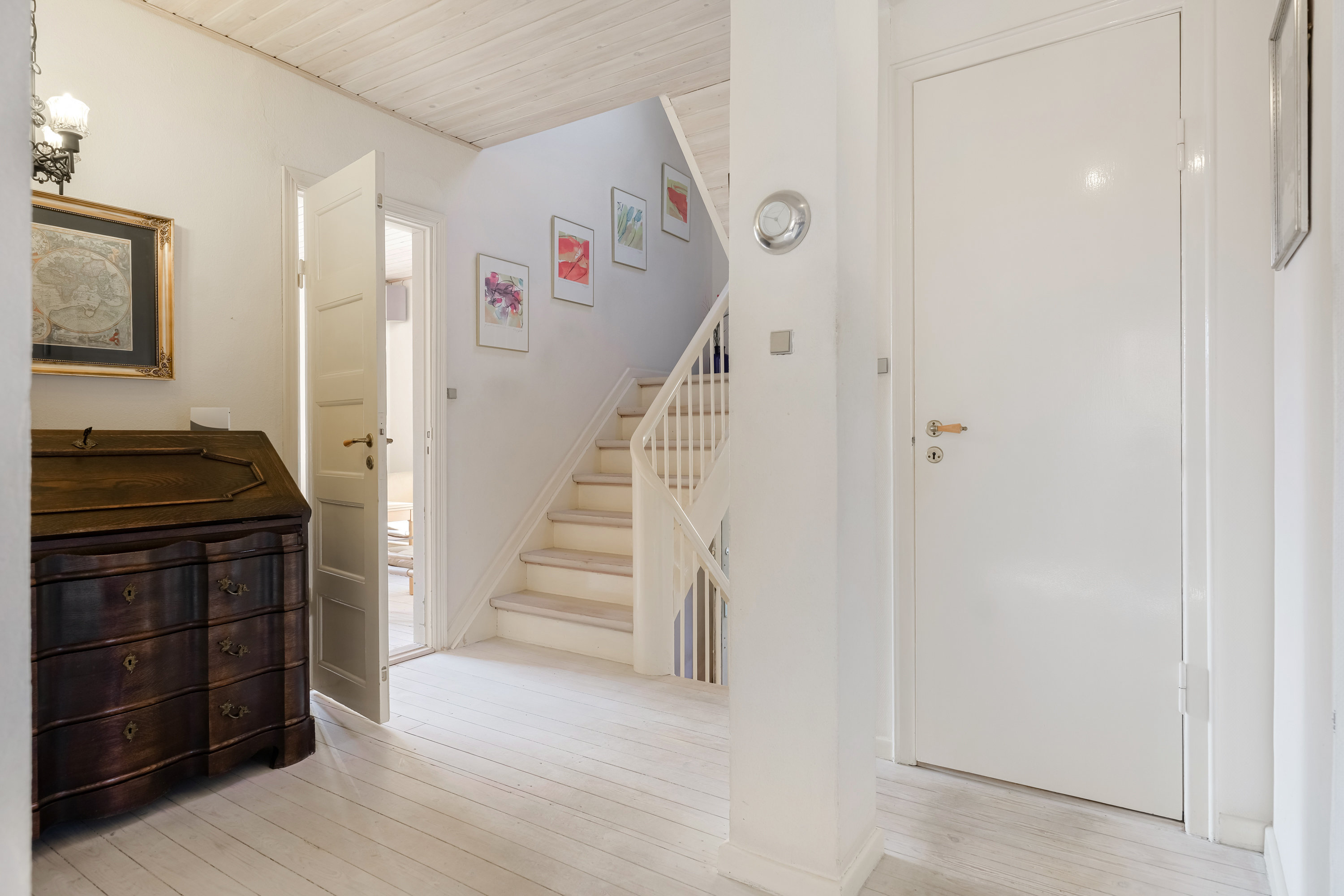 Fremhævet entré billede i fuldskærmstilstand. Billede af Ellingersvej 4, 5230 Odense M