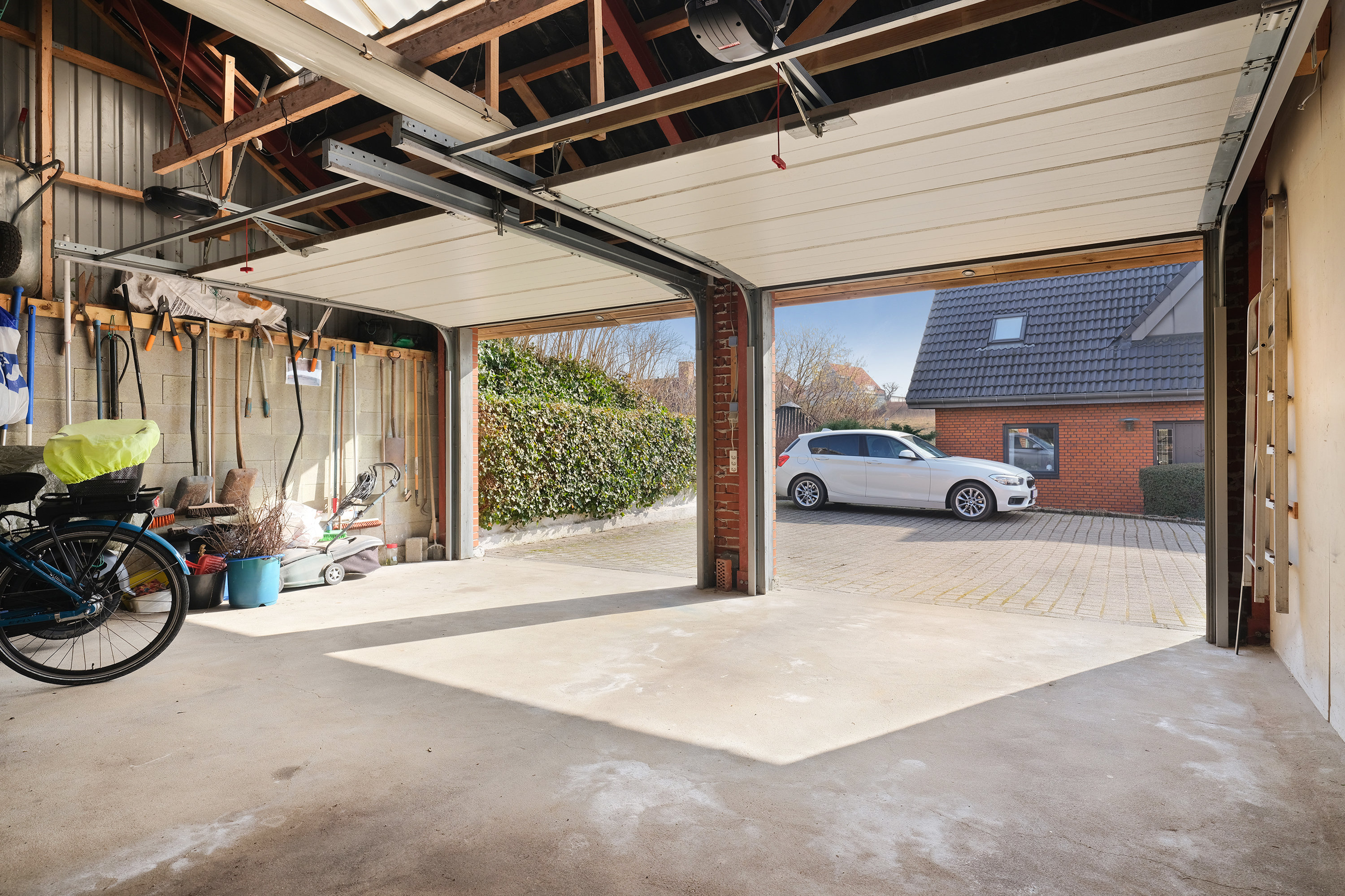 Miniaturebillede 1: garage. Billede af Sønder Alle 4, Strib, 5500 Middelfart