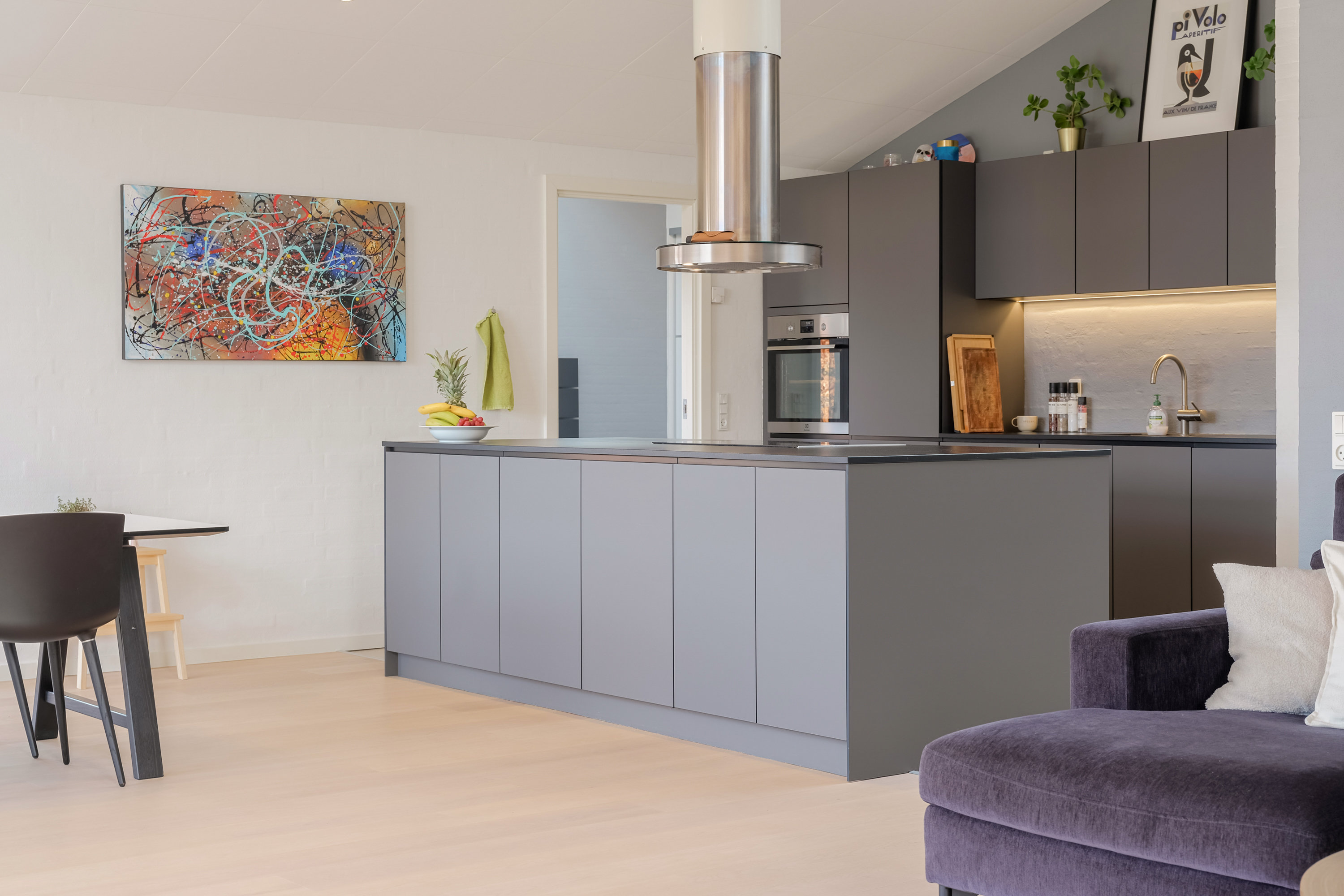 Miniaturebillede 1: køkken. Billede af Rømøvænget 135, 5500 Middelfart