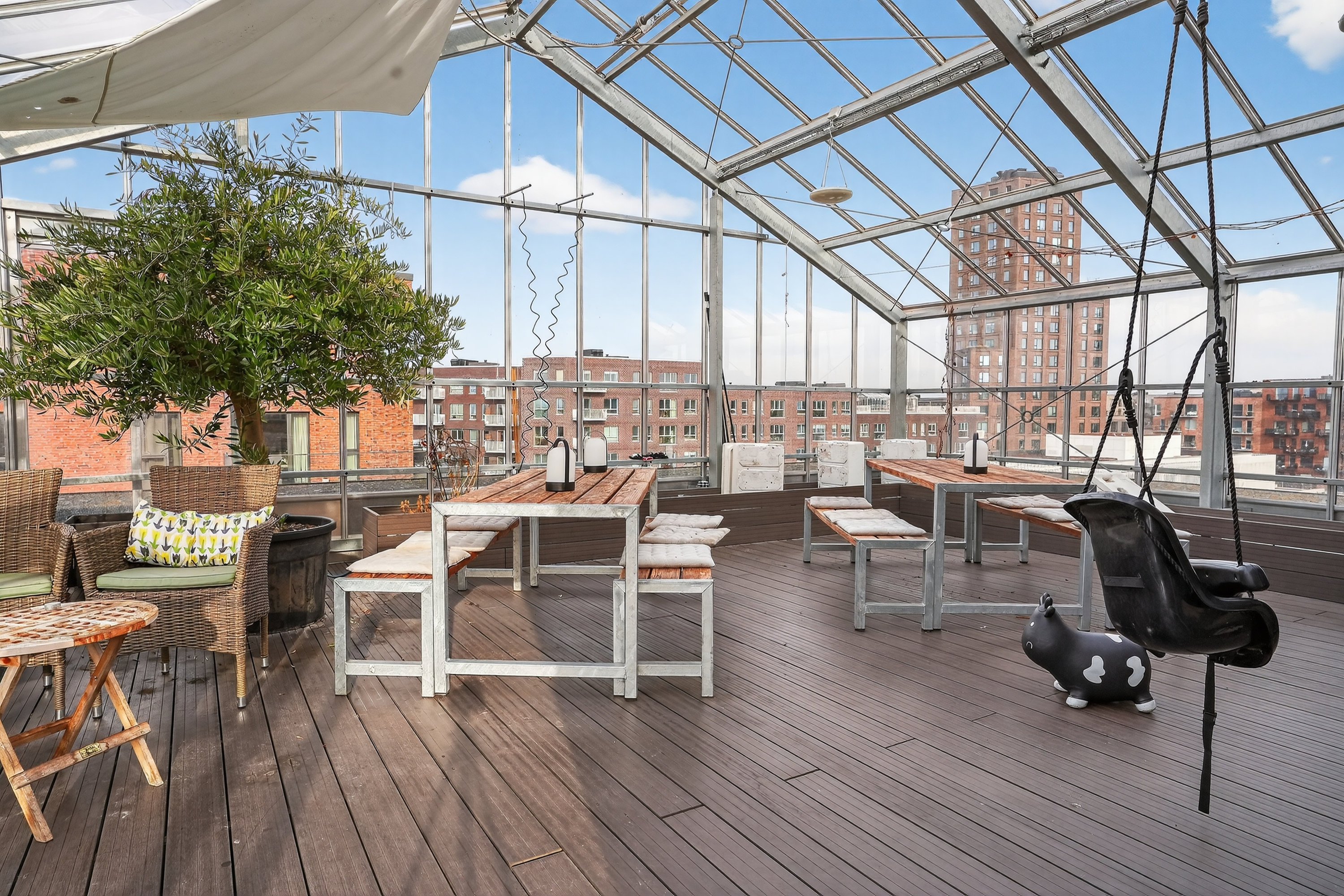 Fremhævet terrasse billede i fuldskærmstilstand. Billede af Paradisæblevej 82, st.. 1., 2500 Valby