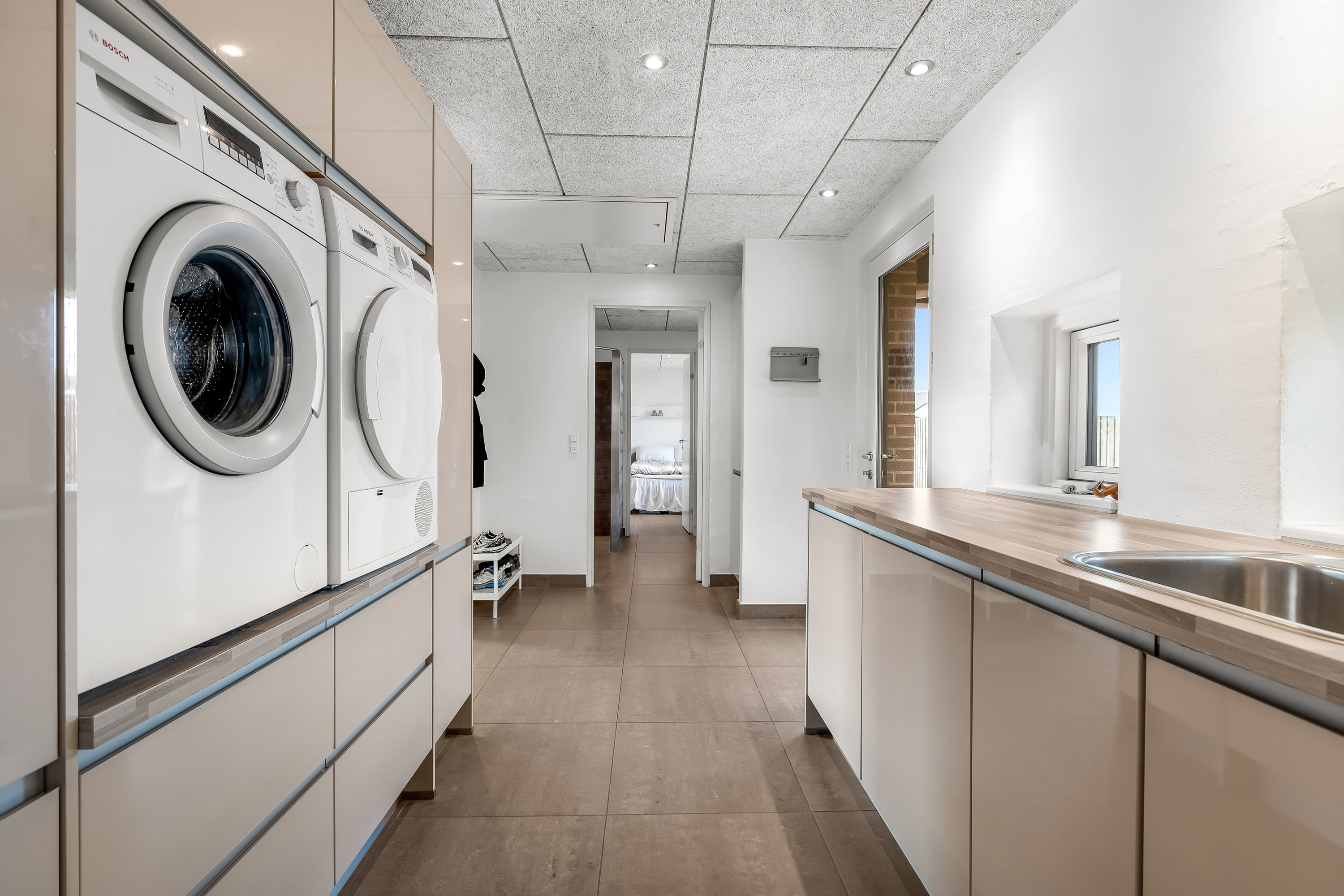 Fremhævet bryggers billede i fuldskærmstilstand. Billede af Parallelvej 42, 6960 Hvide Sande