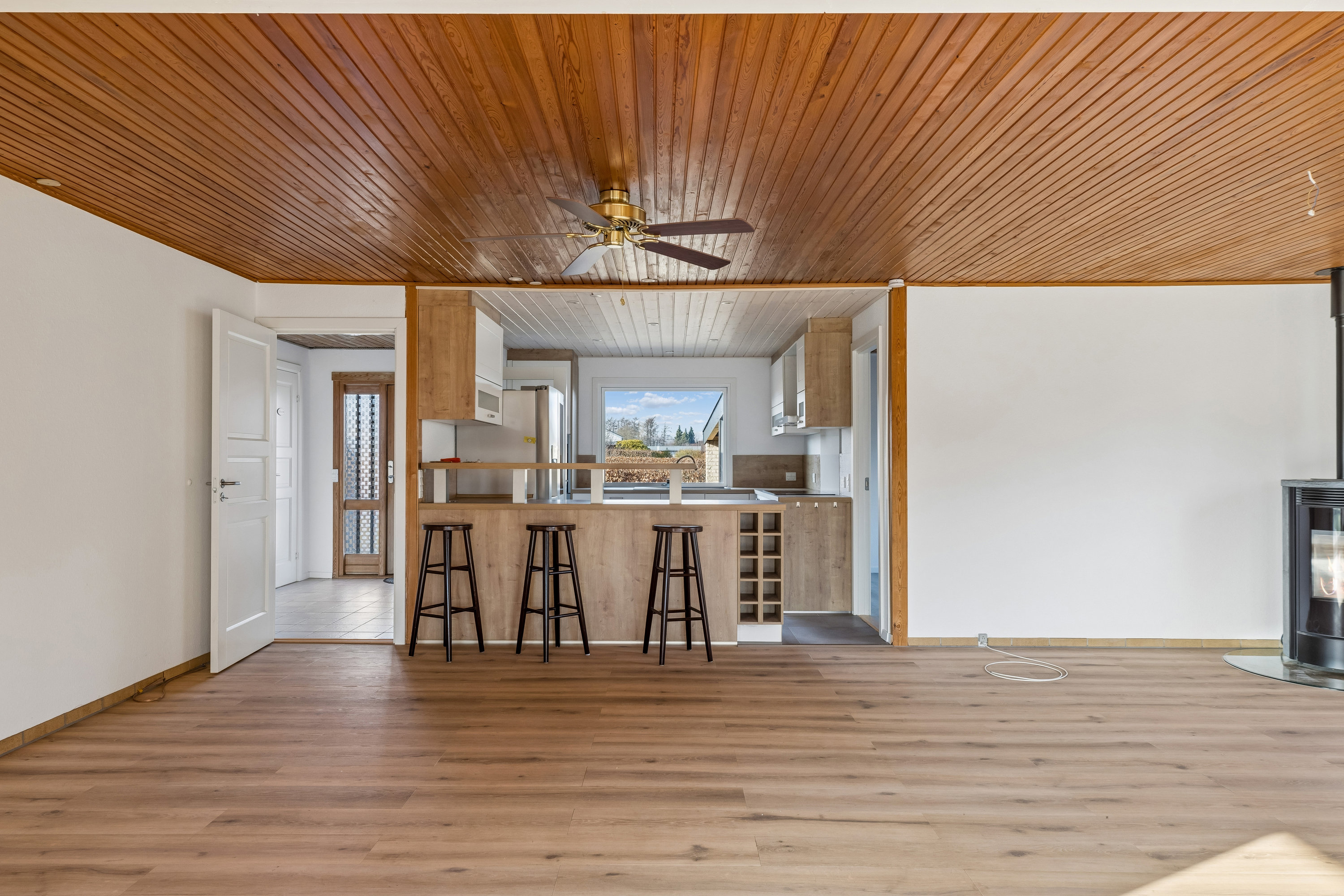 Fremhævet køkken billede i fuldskærmstilstand. Billede af Svangkærvej 5, Smedeby, 6340 Kruså