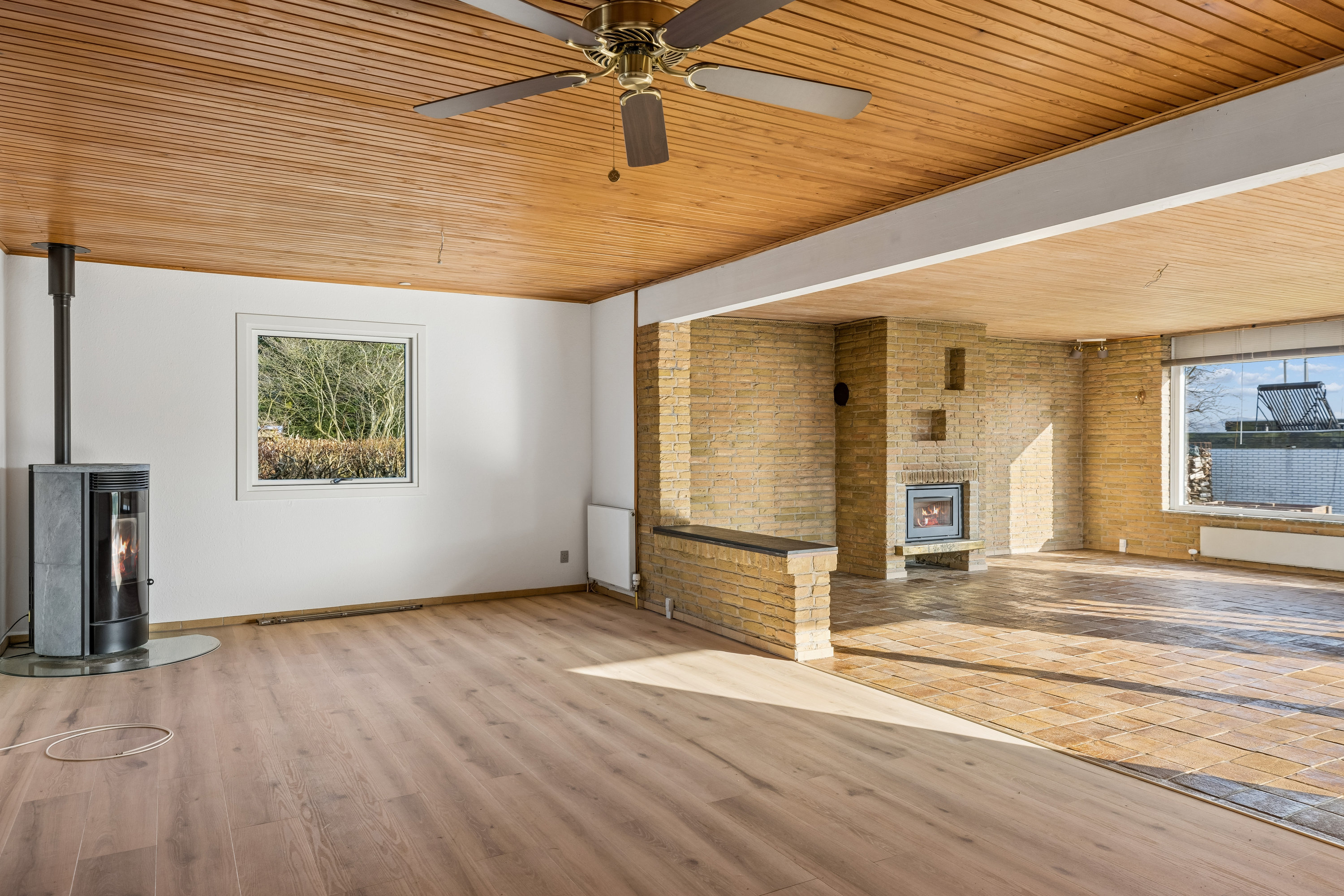 Fremhævet stue billede i fuldskærmstilstand. Billede af Svangkærvej 5, Smedeby, 6340 Kruså