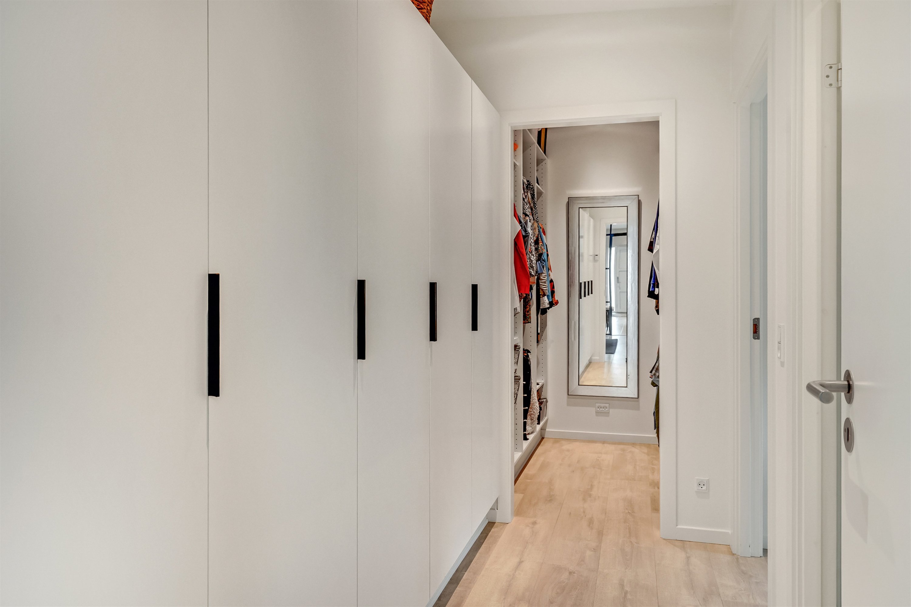 Fremhævet gang billede i fuldskærmstilstand. Billede af Søholm Parkvej 45, Glamsbjerg, 5620 Glamsbjerg