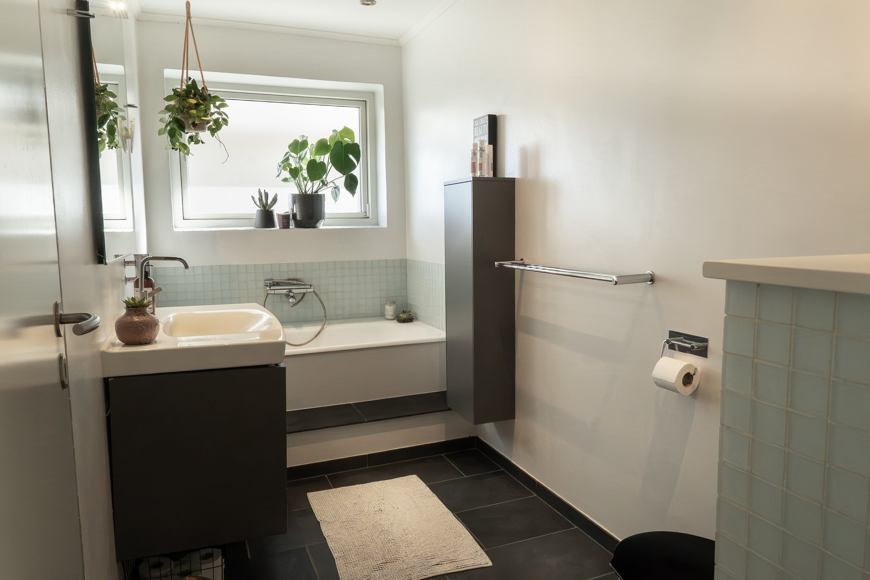 Fremhævet badeværelse billede i fuldskærmstilstand. Billede af Bjerregårdsvej 12, Erritsø, 7000 Fredericia