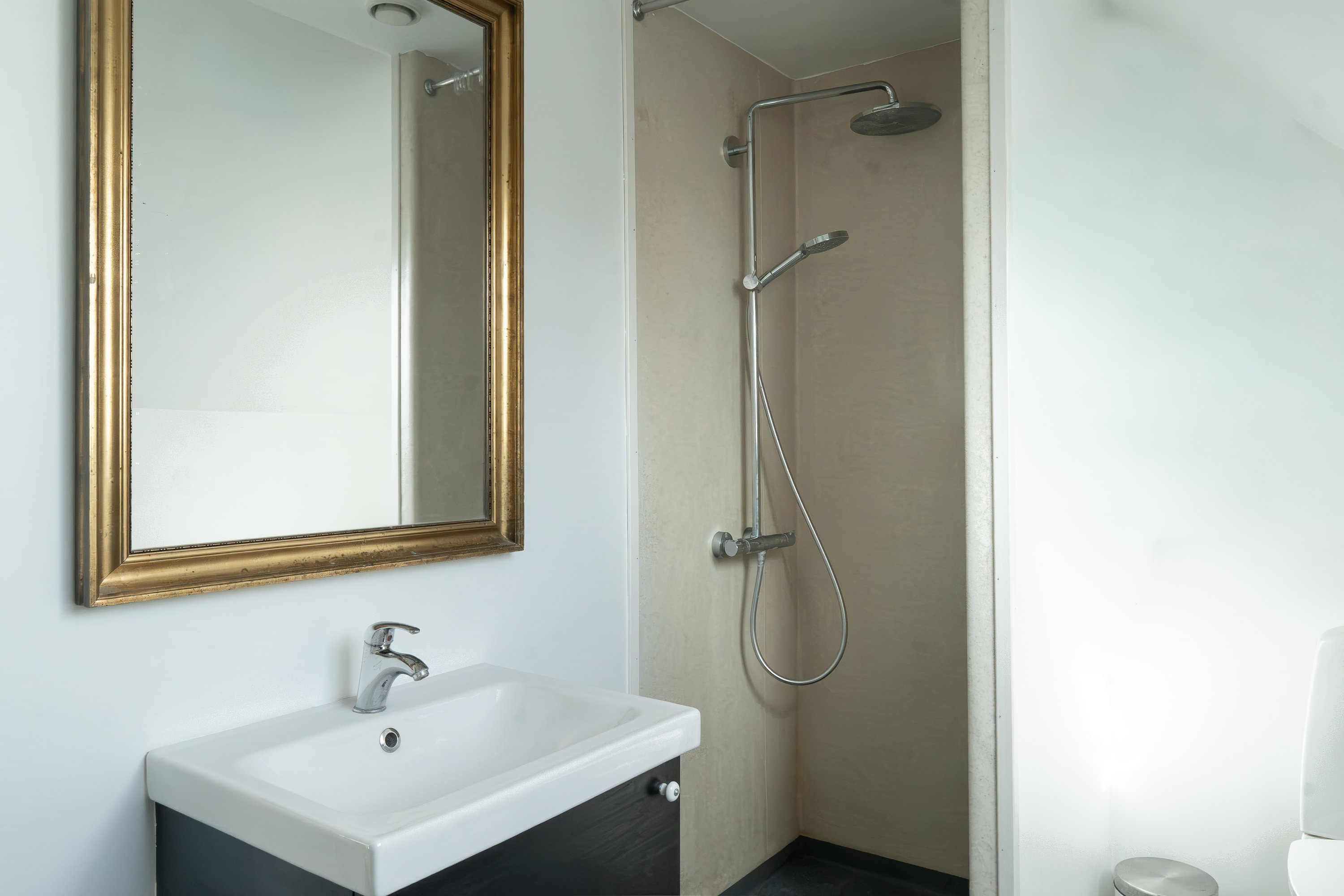 Fremhævet badeværelse billede i fuldskærmstilstand. Billede af Bjerregårdsvej 12, Erritsø, 7000 Fredericia