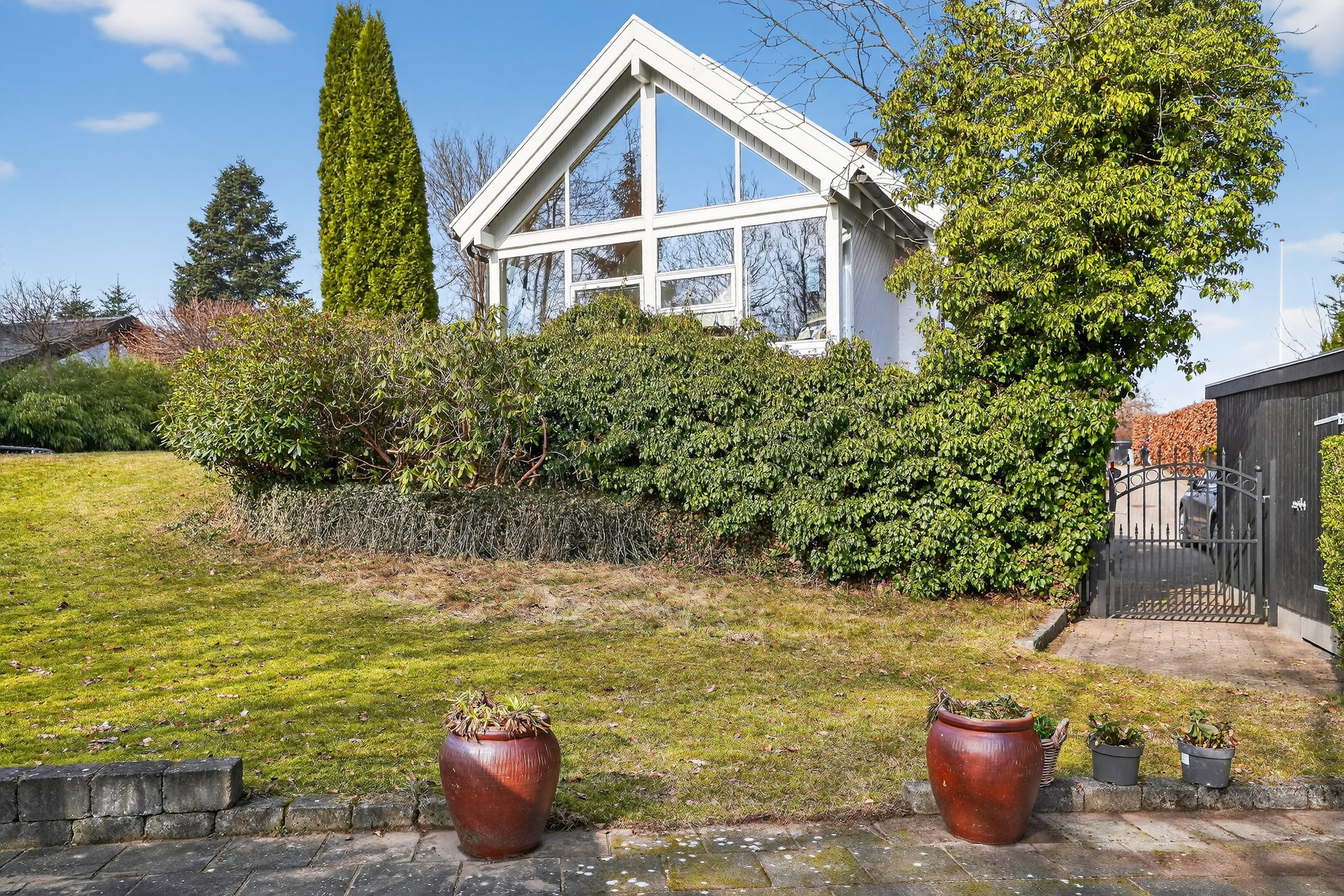 Fremhævet ejendommen billede i fuldskærmstilstand. Billede af Elmebakken 8, Gadevang, 3400 Hillerød