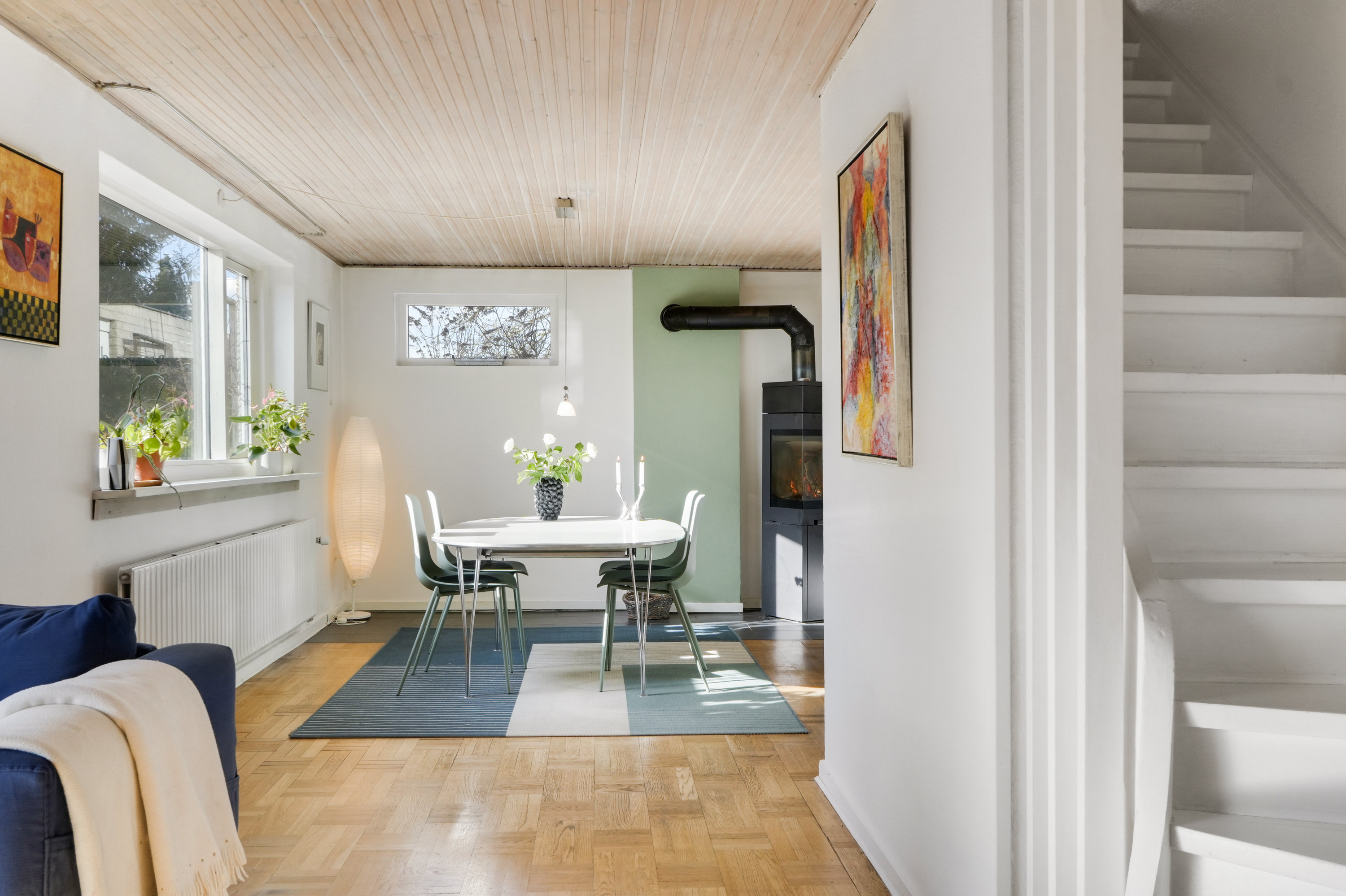 Fremhævet stue billede i fuldskærmstilstand. Billede af Rydtoften 32, 2750 Ballerup